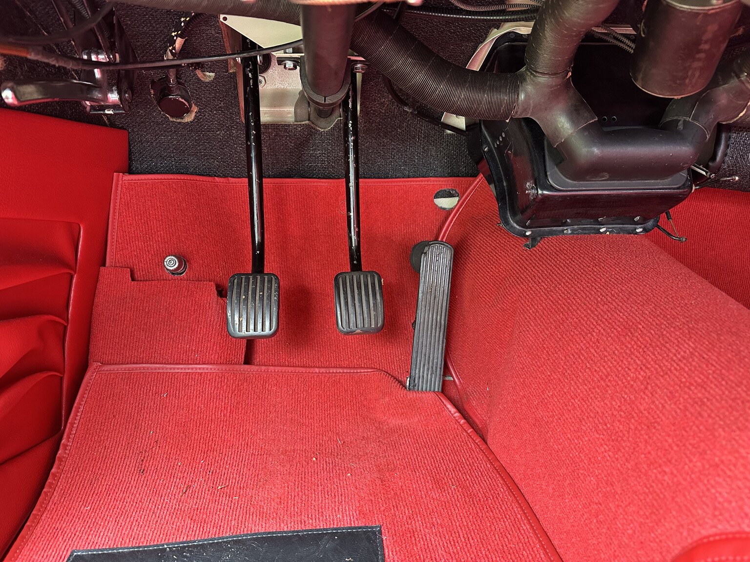 Interior image of 1964 Volvo P 1800 S