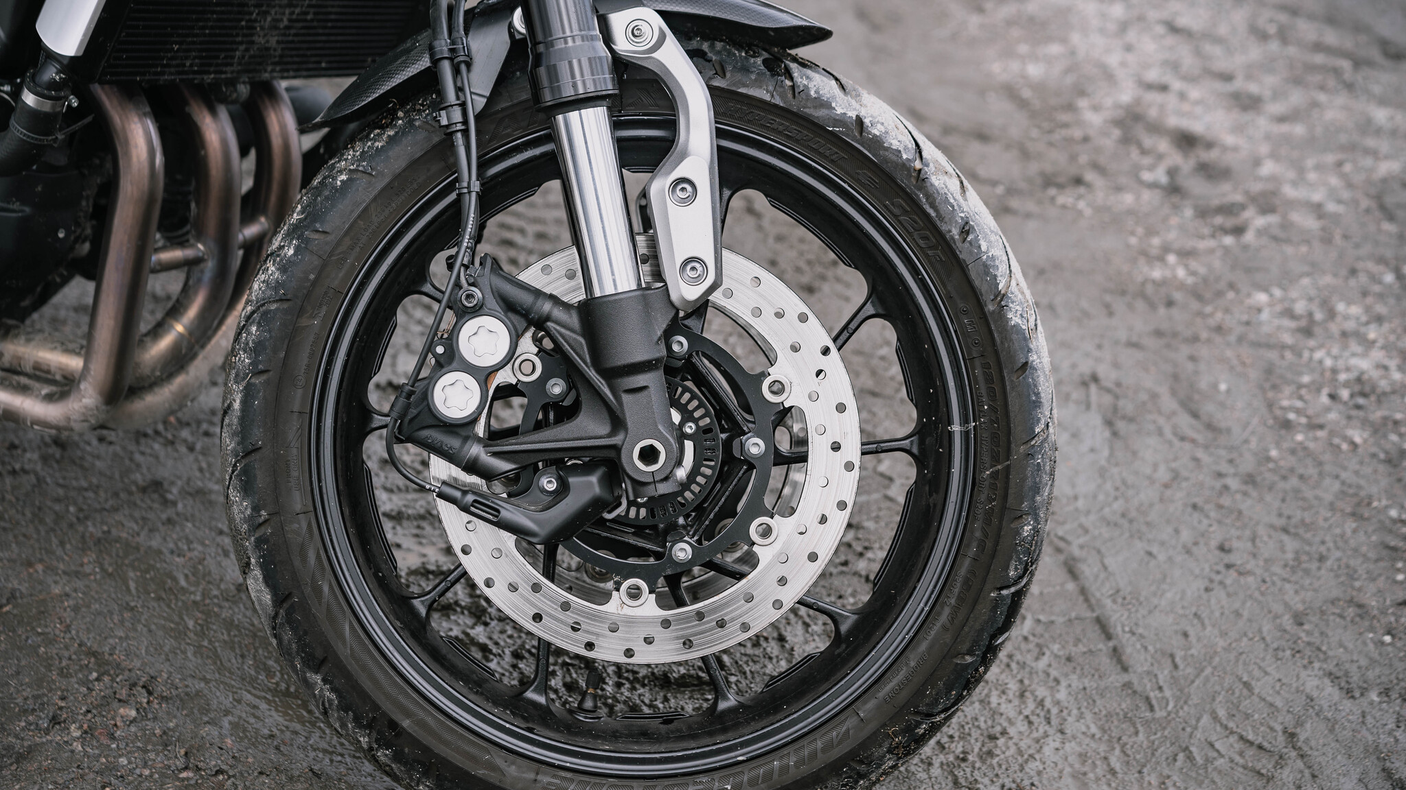 Aussenfoto 2017 Yamaha XSR 900 Abarth Limited Edition