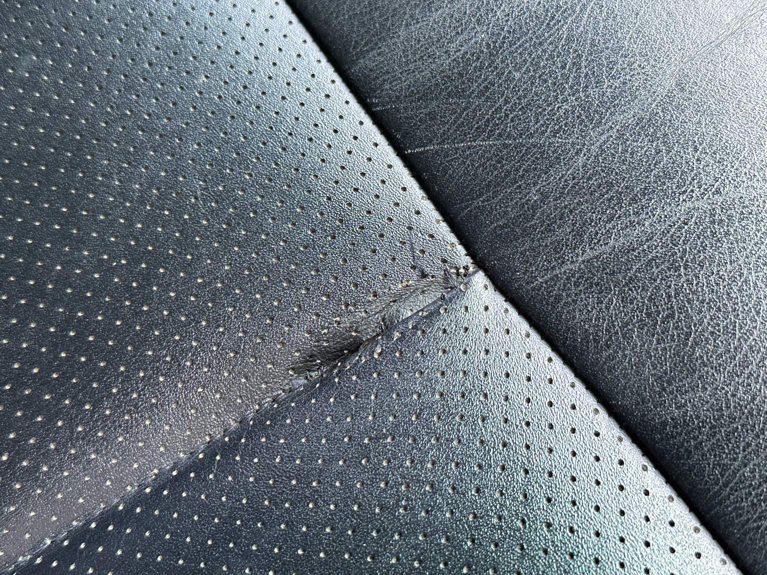 Innenraumfoto von 1992 Mercedes 300 SE (49)