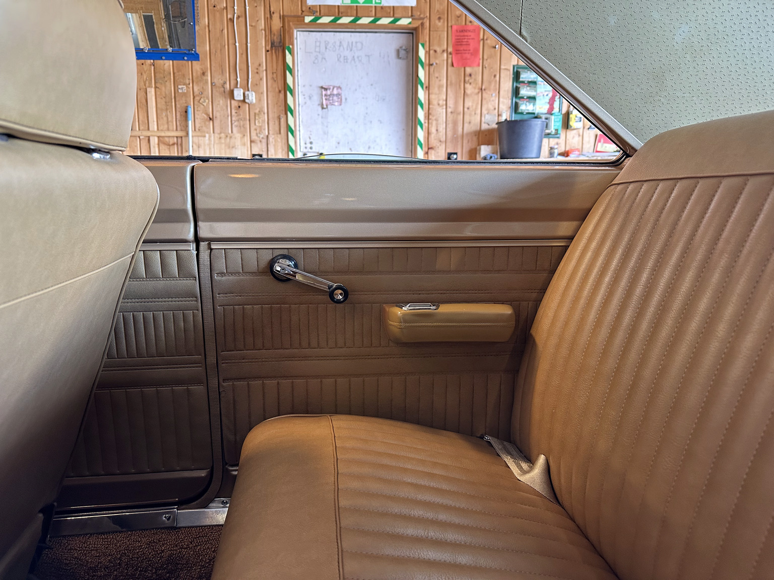 Interiörbild 1969 Dodge Dart Swinger 340