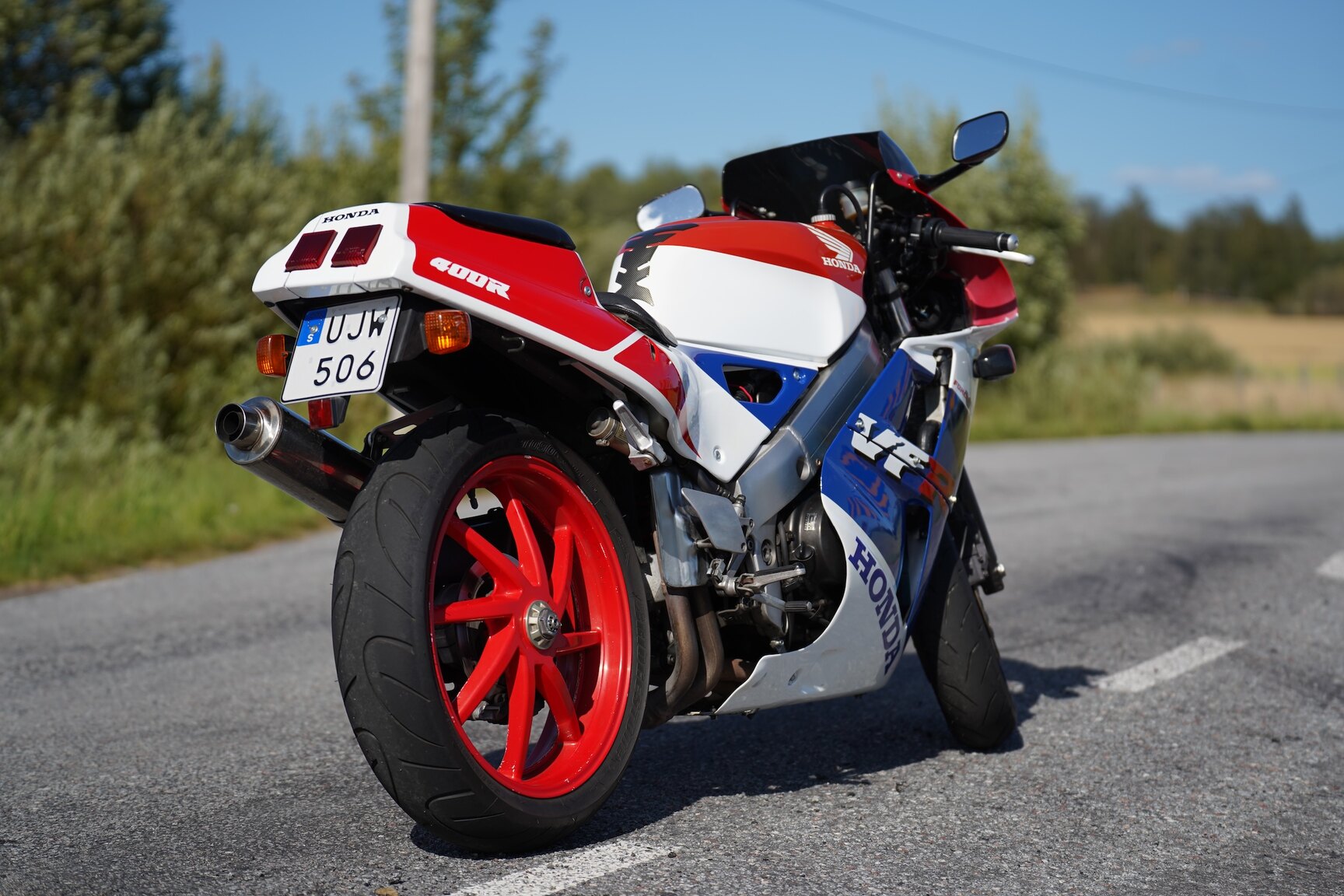 Aussenfoto 1992 Honda VFR400R NC30
