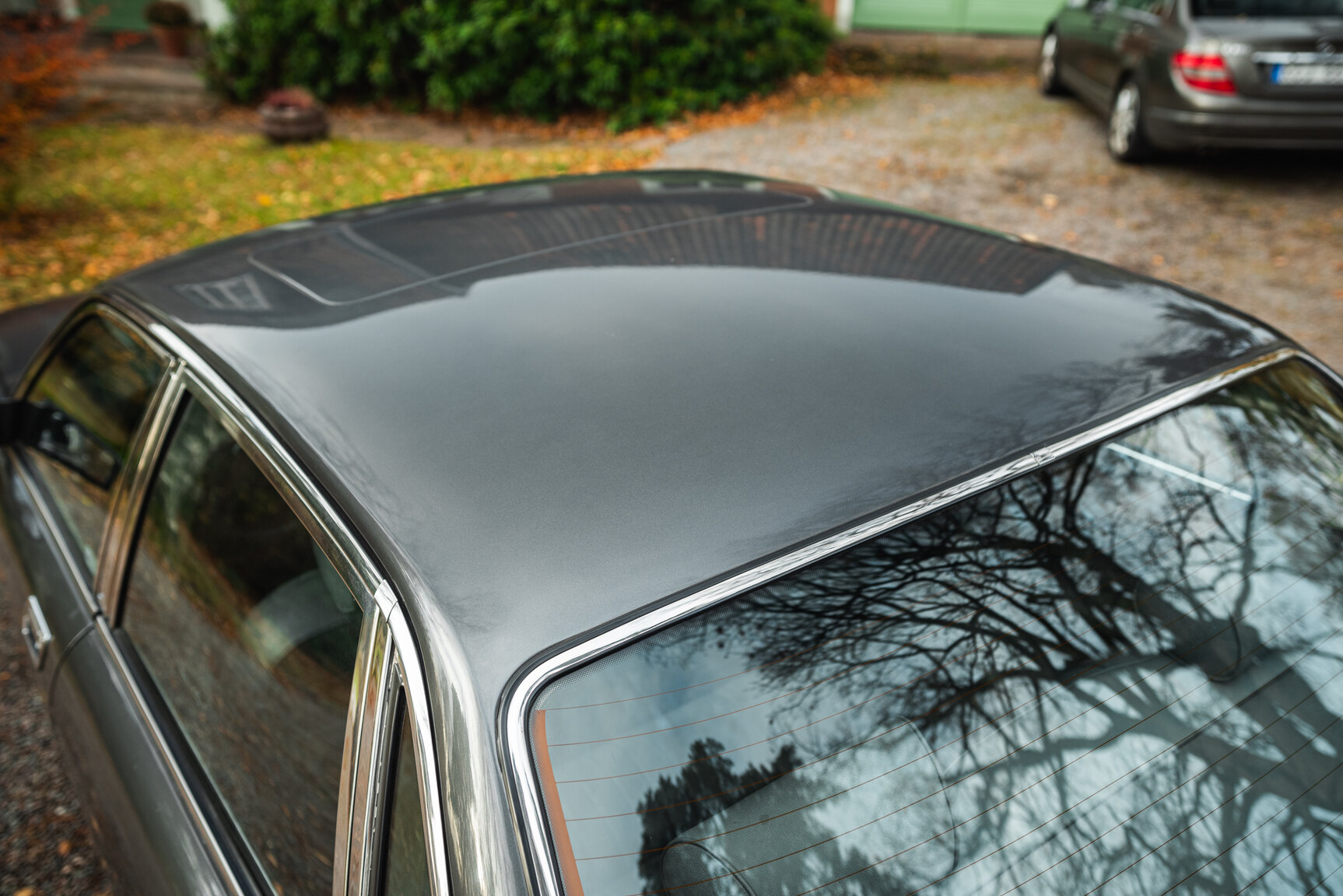 Exteriörbild på 1988 Jaguar XJ Sovereign