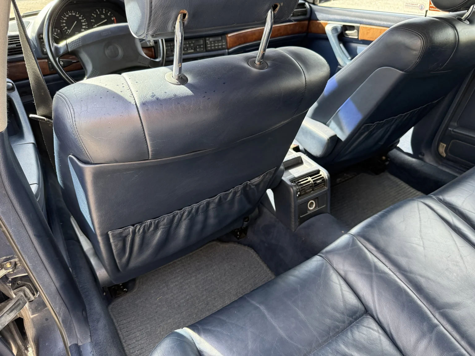 Innenraumfoto von 1990 BMW 750i (66)