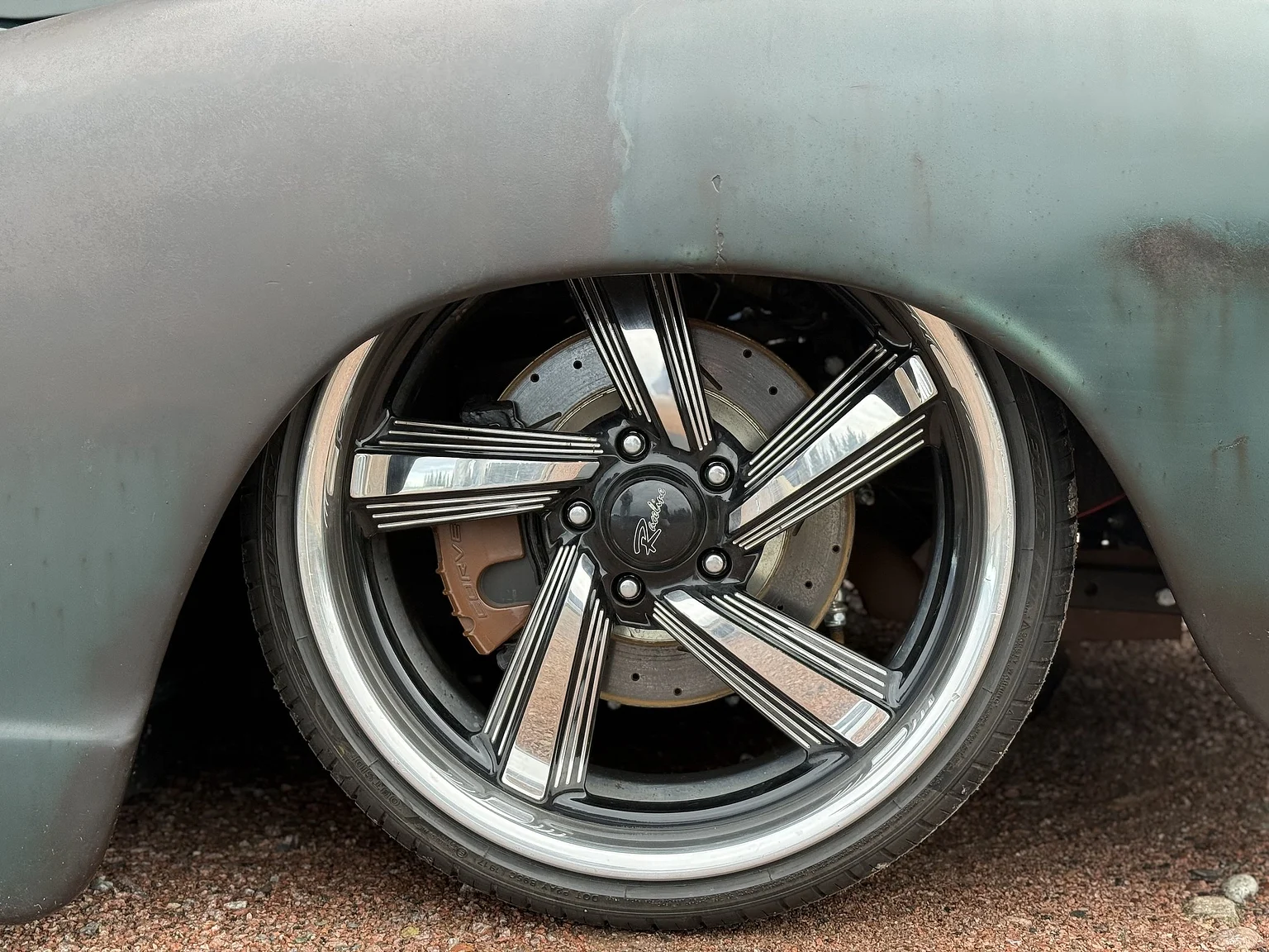 Exteriörbild på 1953 Chevrolet 3600 Custom by Järudds (25)