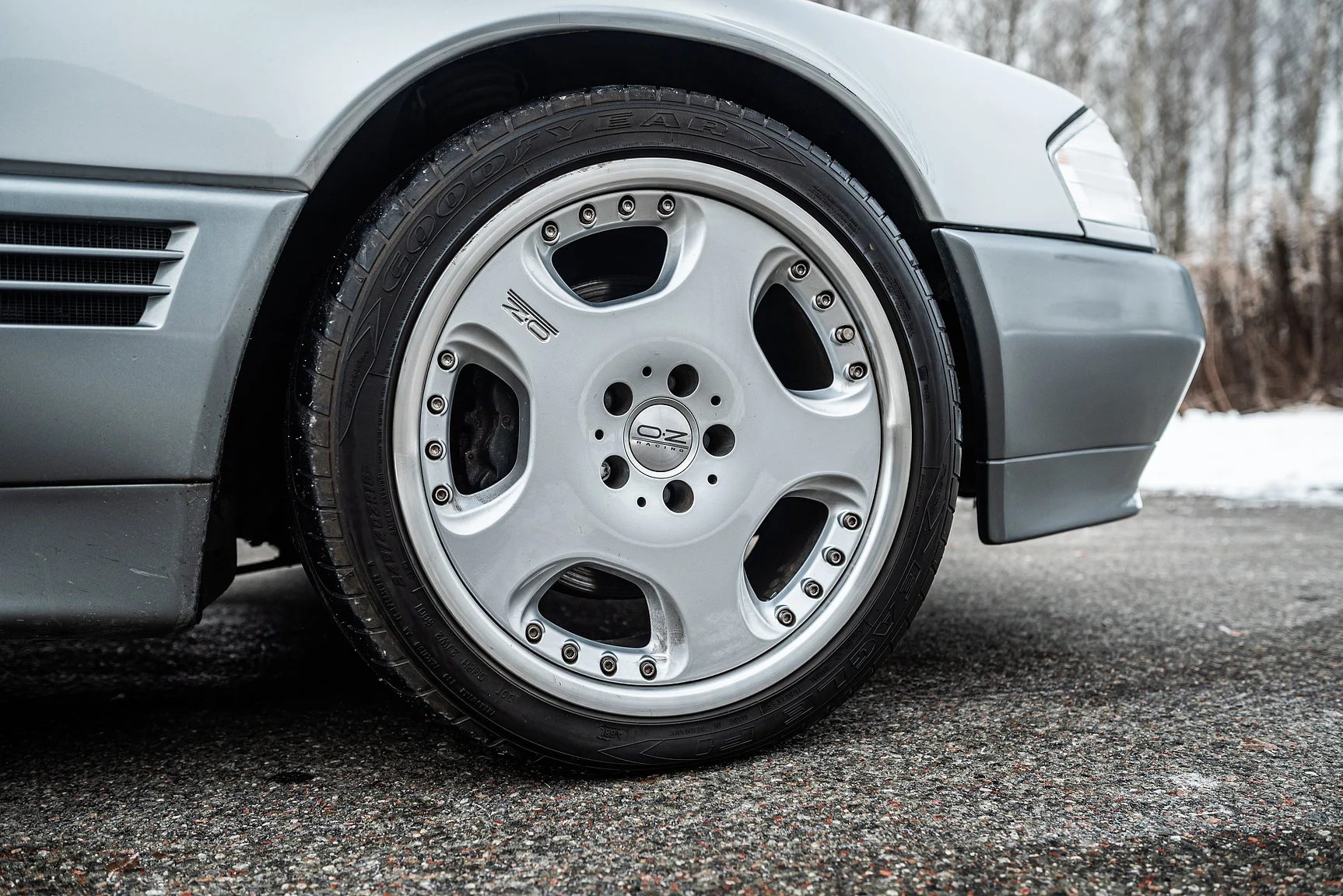 Exteriörbild på 1993 Mercedes-Benz 600 SL (30)