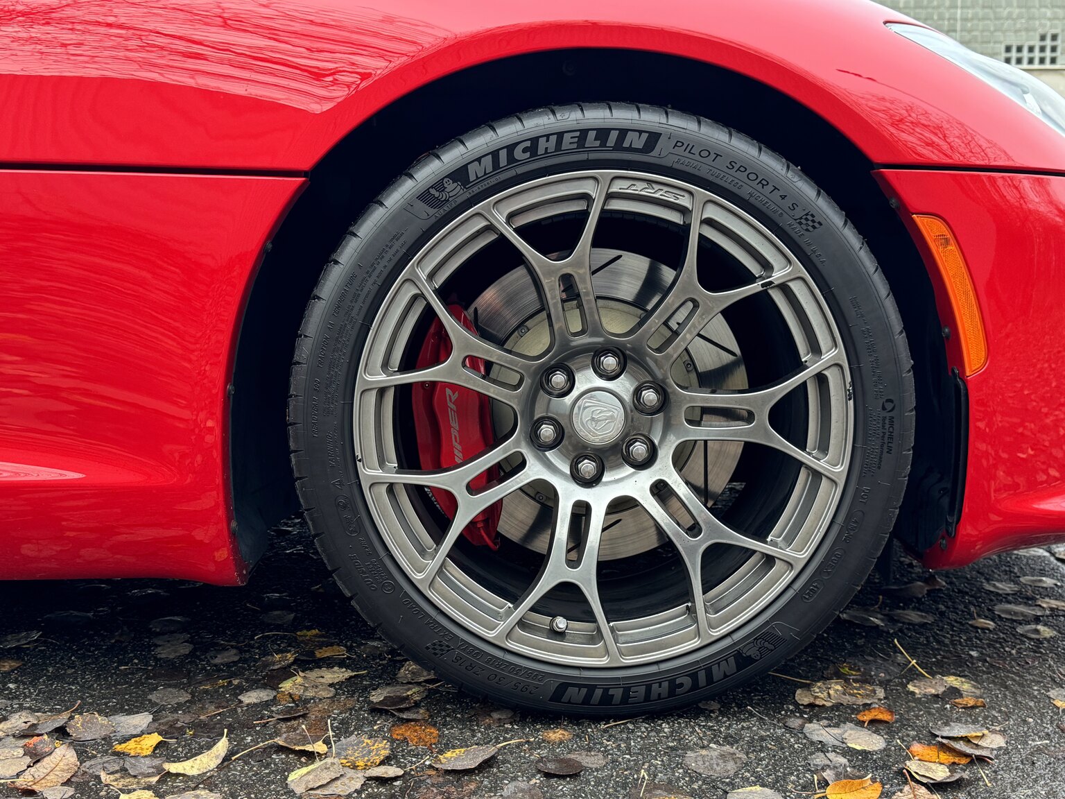 Aussenfoto 2014 Dodge Viper GTS (45)