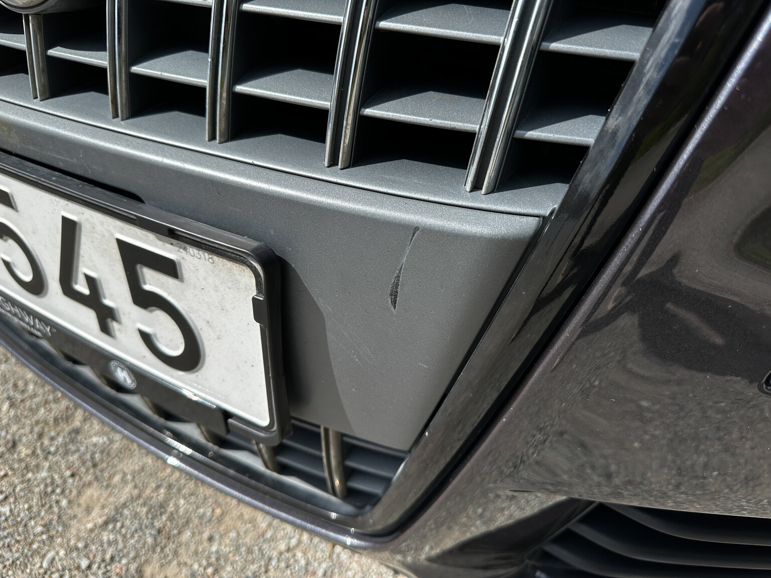 Exterior image of 2009 Audi S8 5.2 V10 FSI Quattro