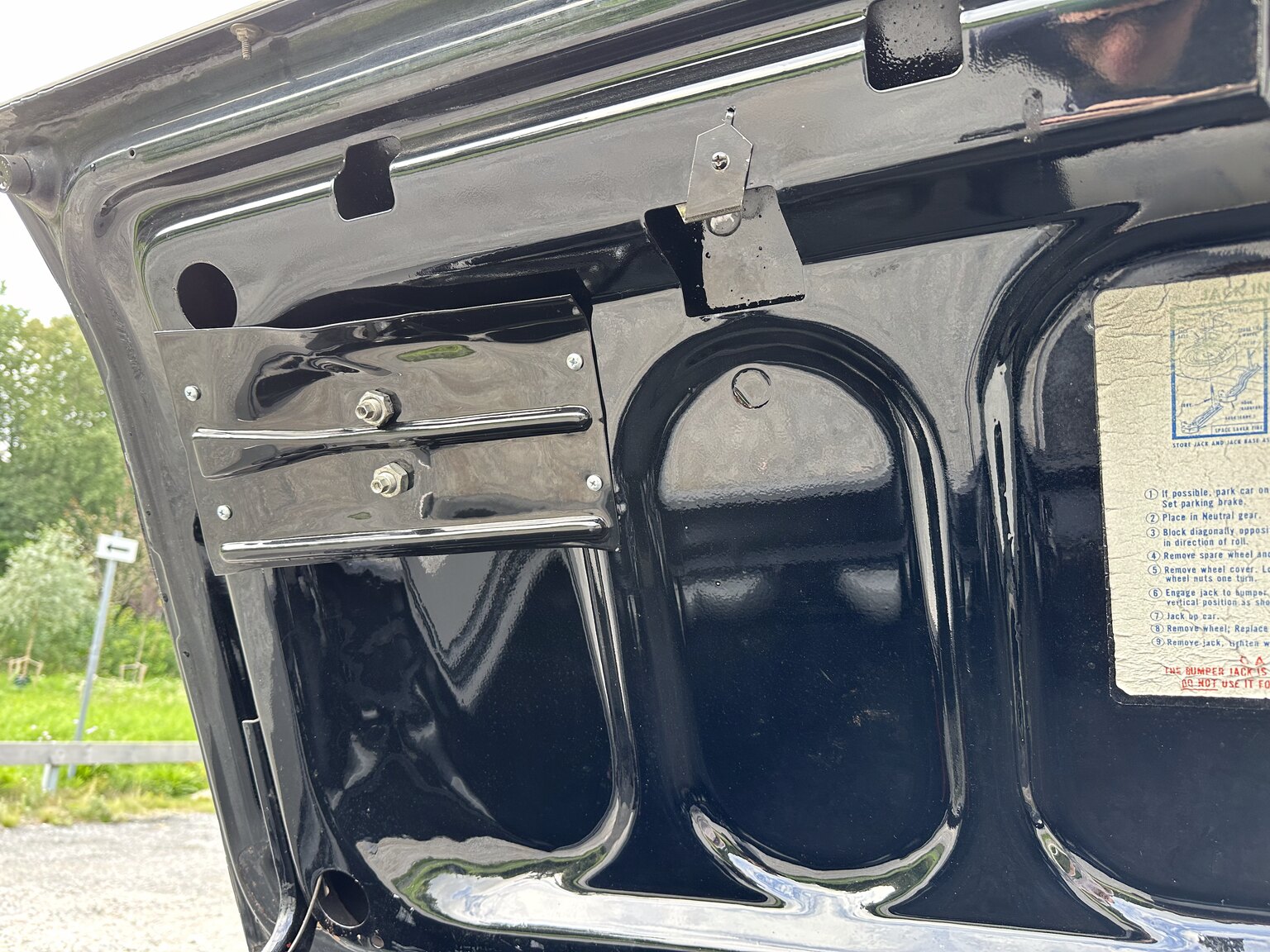 Interior image of 1971 Dodge Challenger 440 (8)