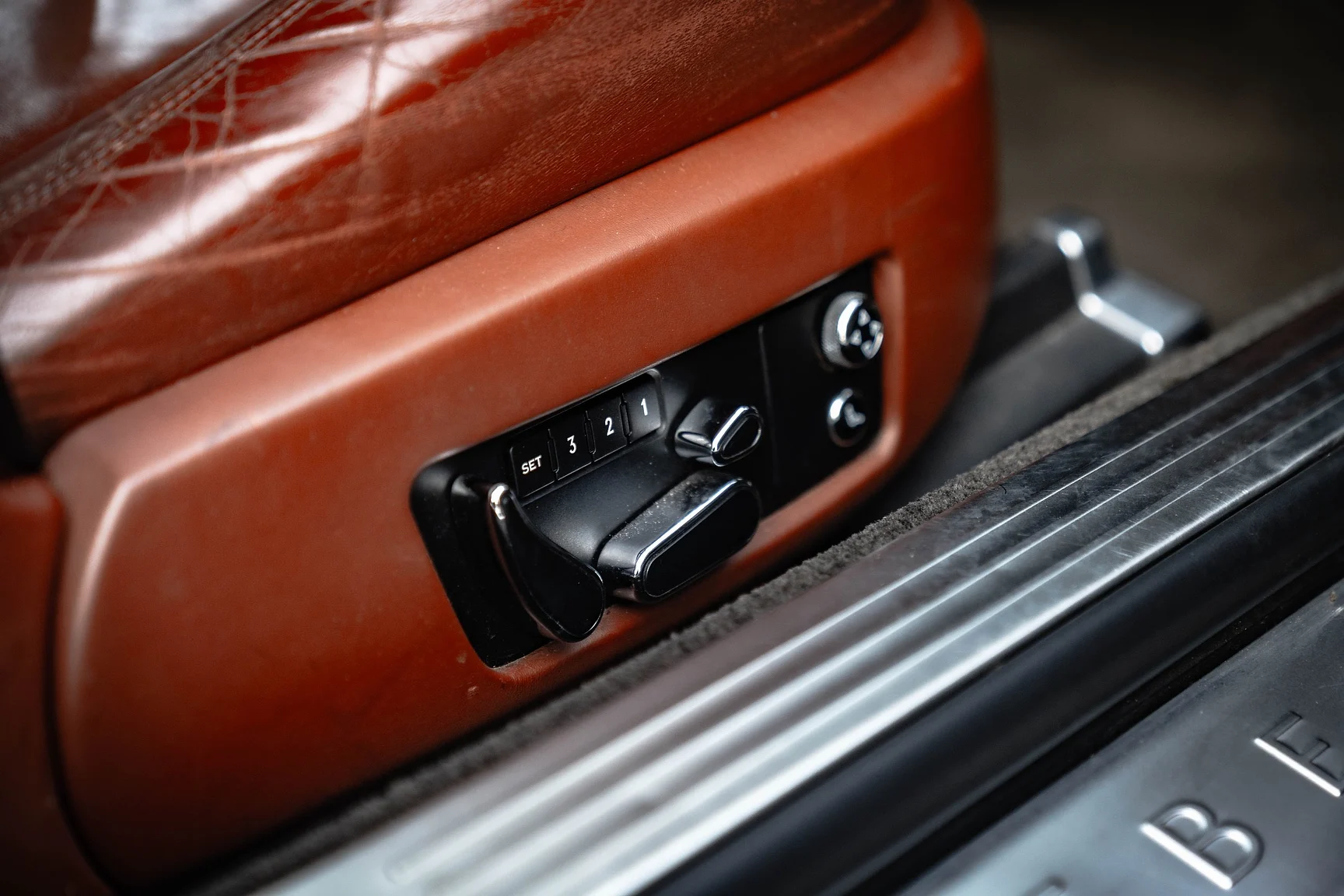 Innenraumfoto von 2007 Bentley Continental GTC (42)