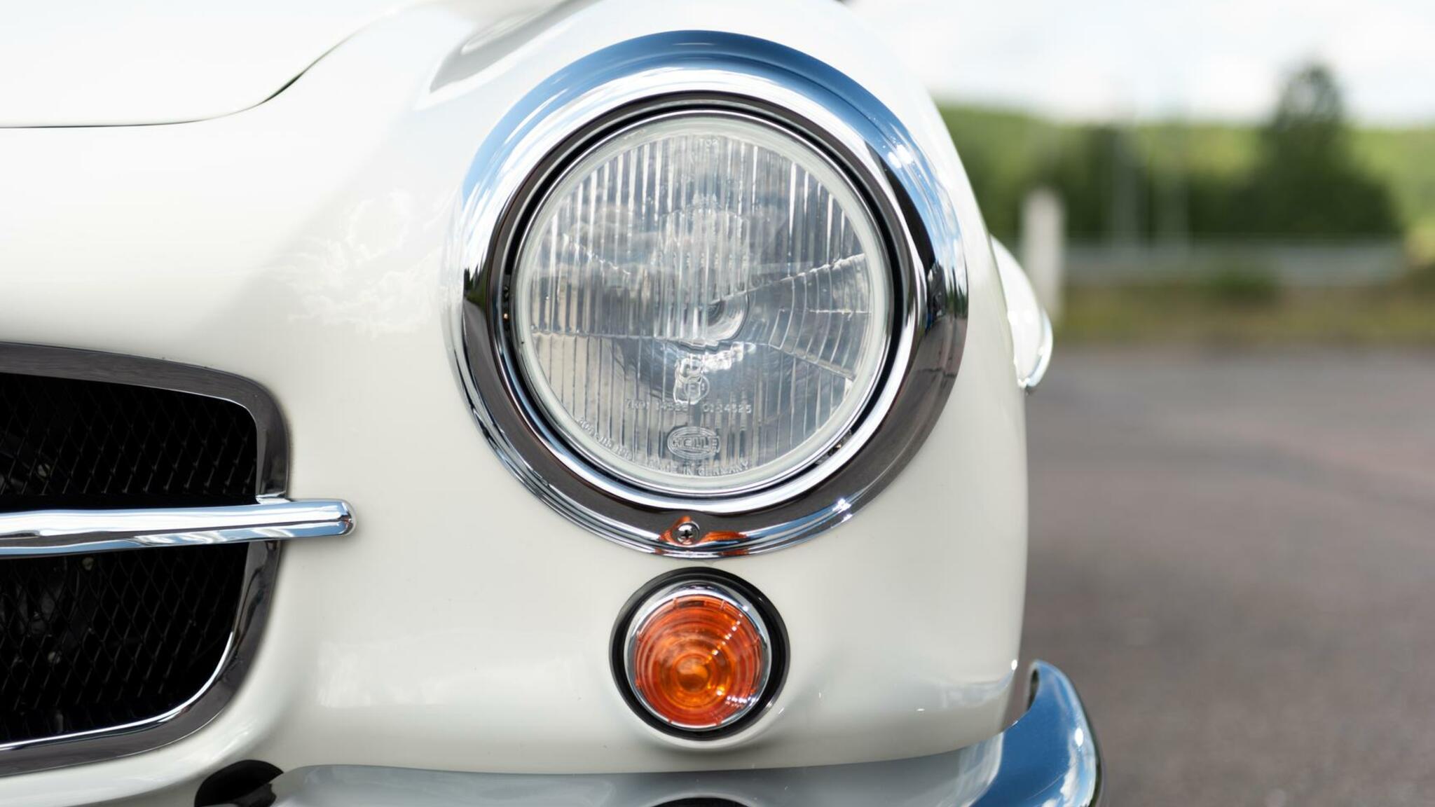 Aussenfoto 1956 Mercedes Benz 190 SL Roadster (25)