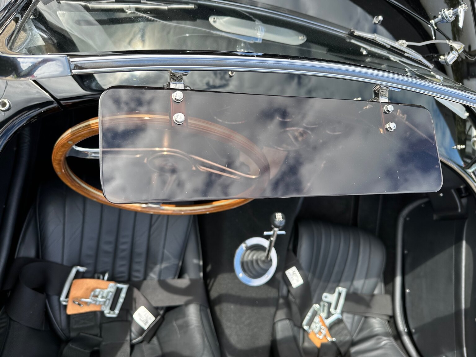 Innenraumfoto von 1965 Superformance Cobra
