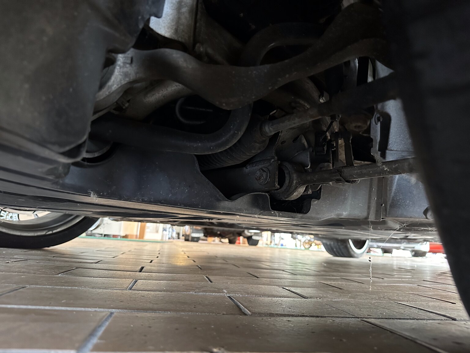 2012 ALPINA B3 GT3 Switch-Tronic, Mekanik