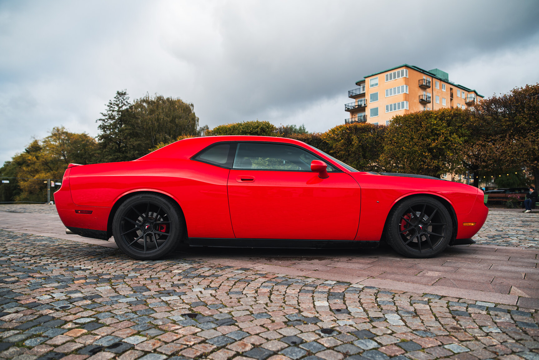 Exterior image of 2010 Dodge Challenger 5.7 V8 HEMI Manuell