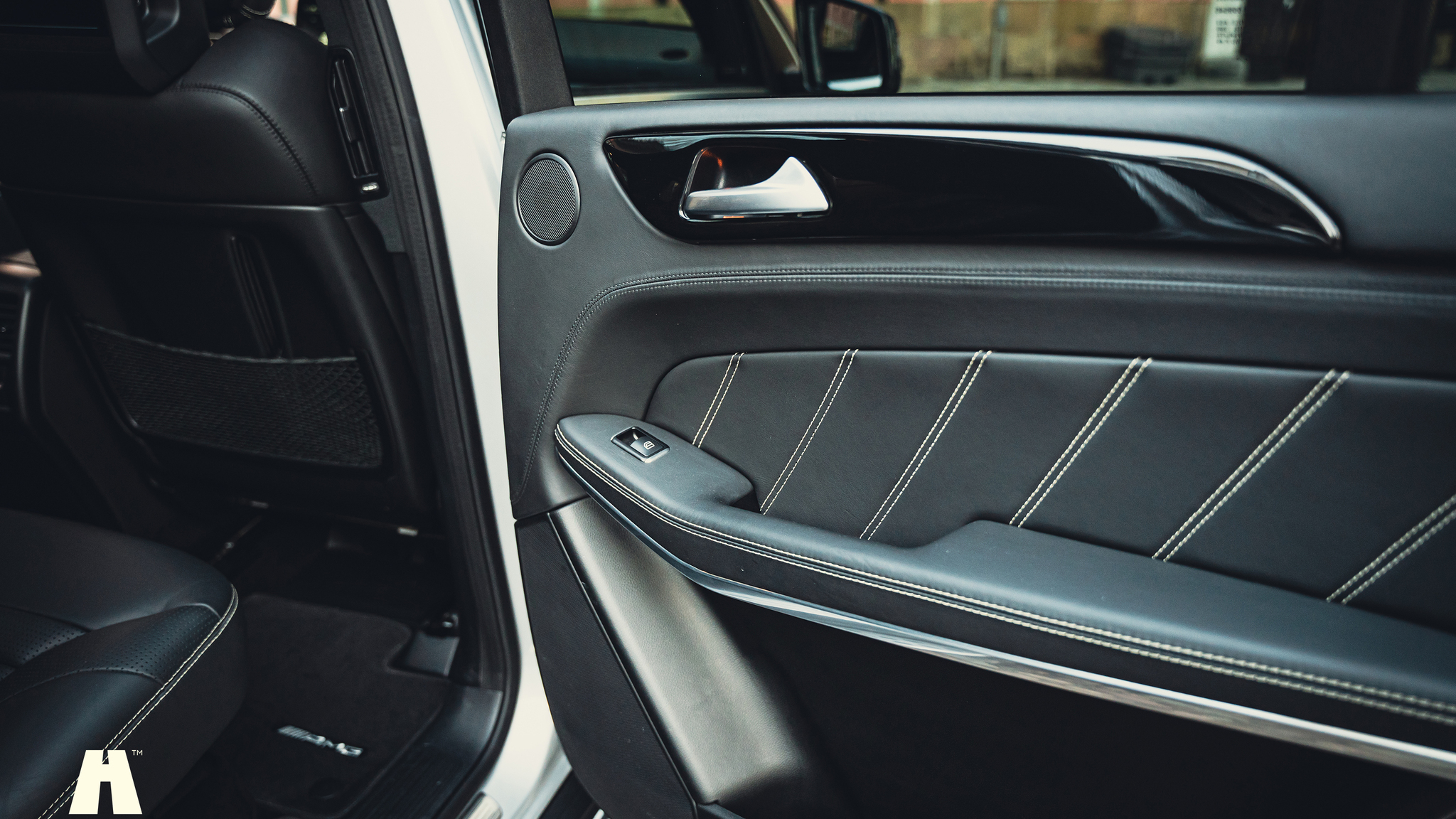 Interior image of 2017 Mercedes-Benz GLS 63 AMG (19)