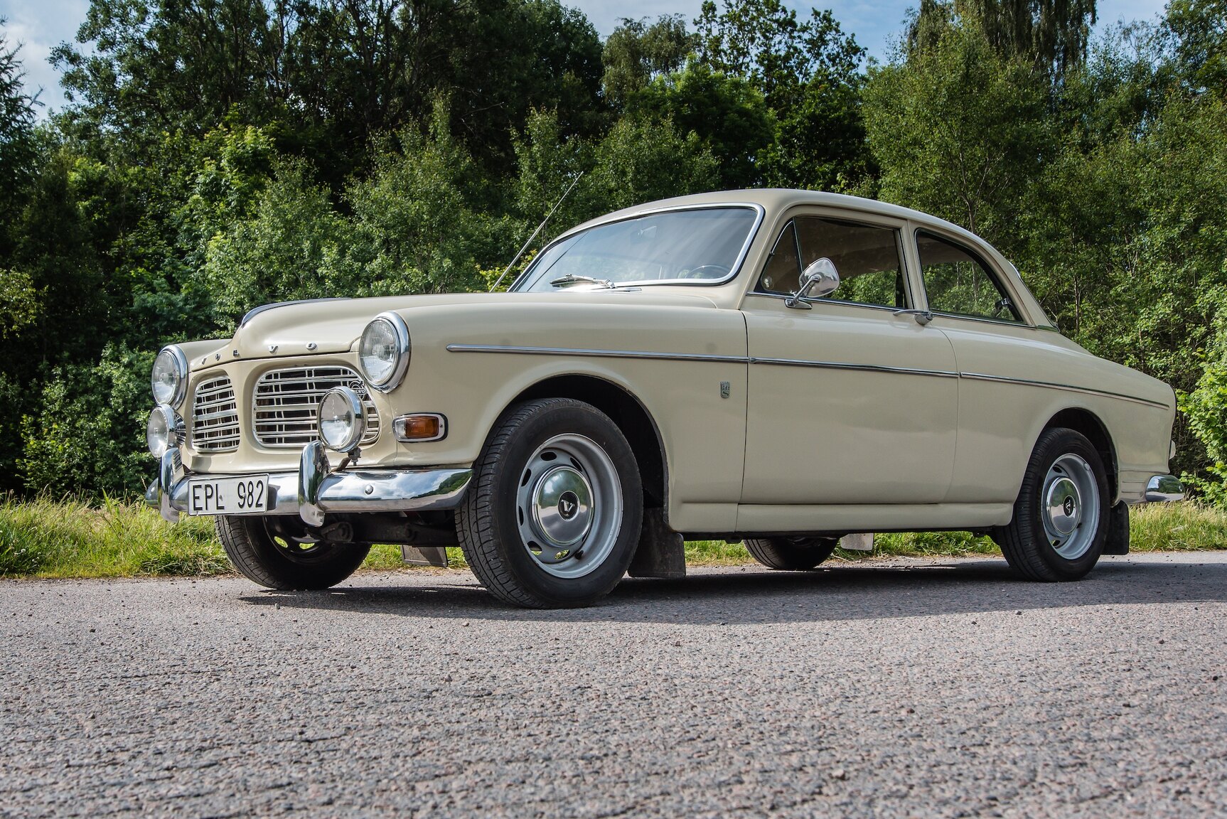 Exterior image of 1968 Volvo Amazon