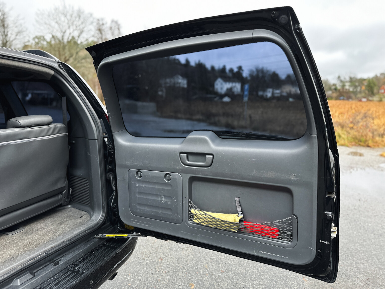 Innenraumfoto von 2004 Toyota Land Cruiser