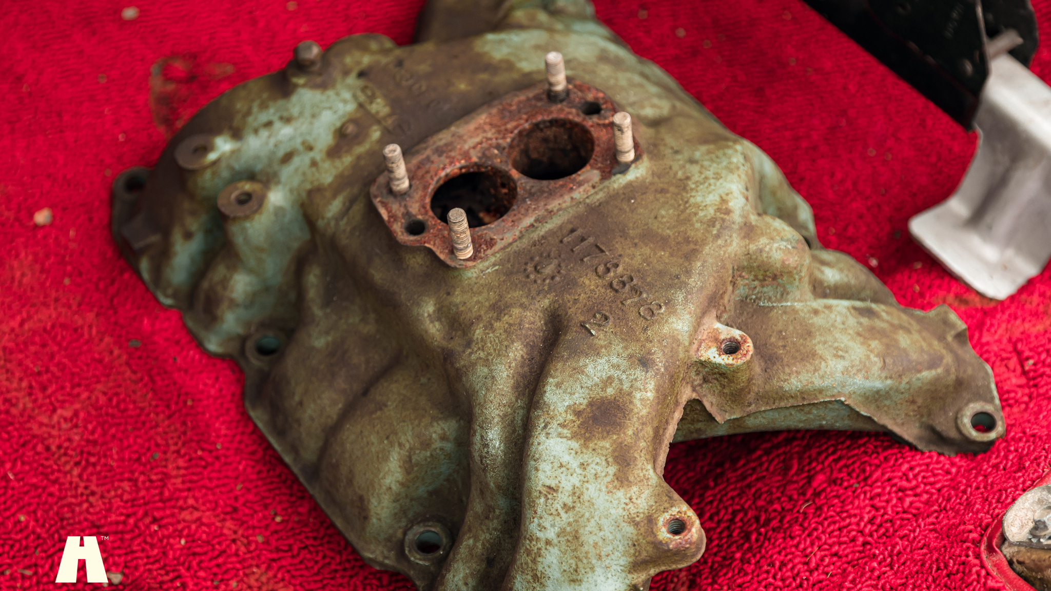 Interior image of 1957 Buick Special Riviera (Model 46R) V8 (36)