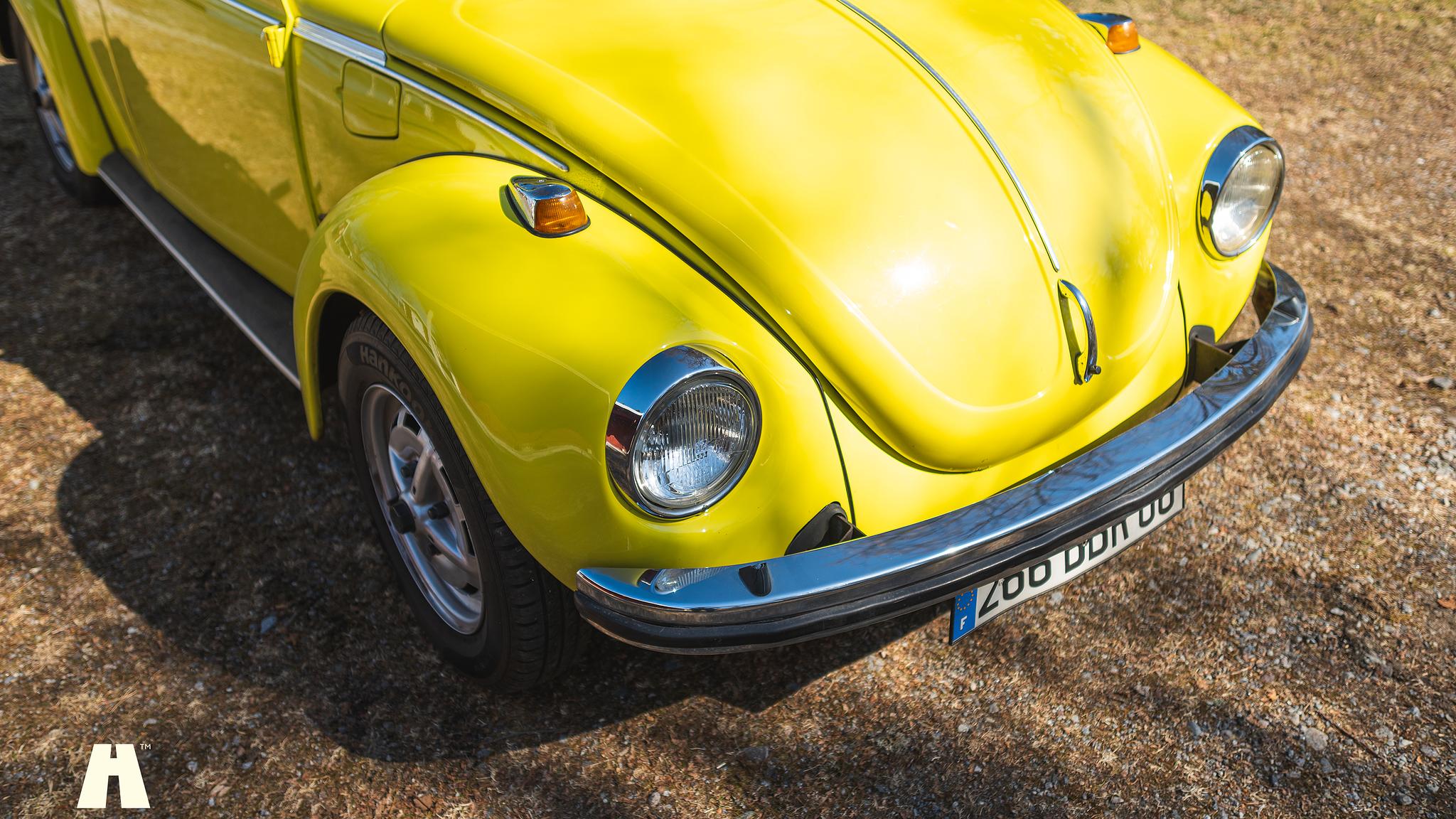 Exteriörbild på 1974 Volkswagen Bubbla 1303LS Cabriolet Svensksåld 