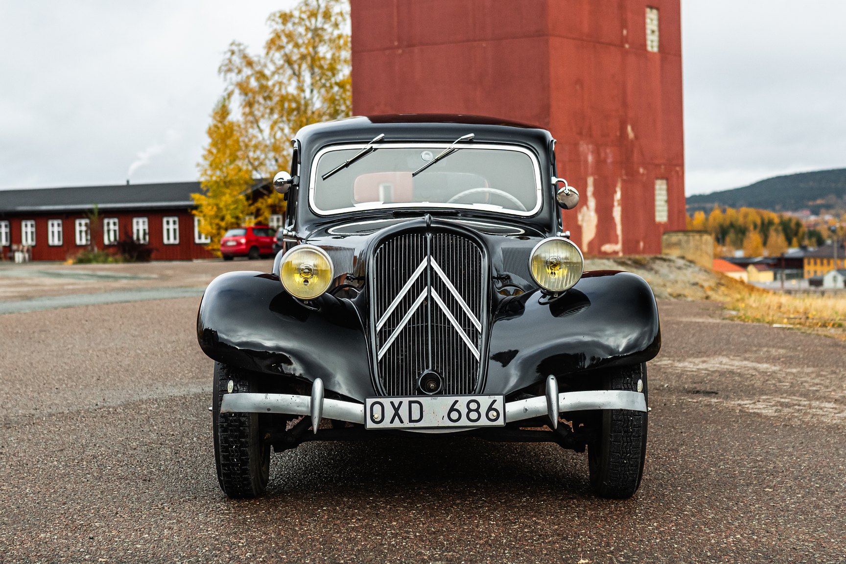 Exterior image of 1951 Citroën Berline 11 Sport