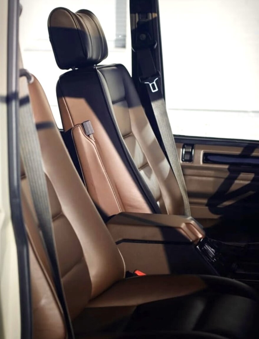 Innenraumfoto von 1991 Range Rover Restomod