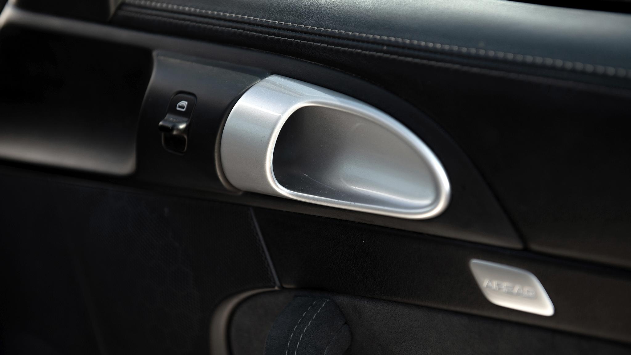 Interior image of 2007 Porsche 997 GT3 Gen 1  (20)