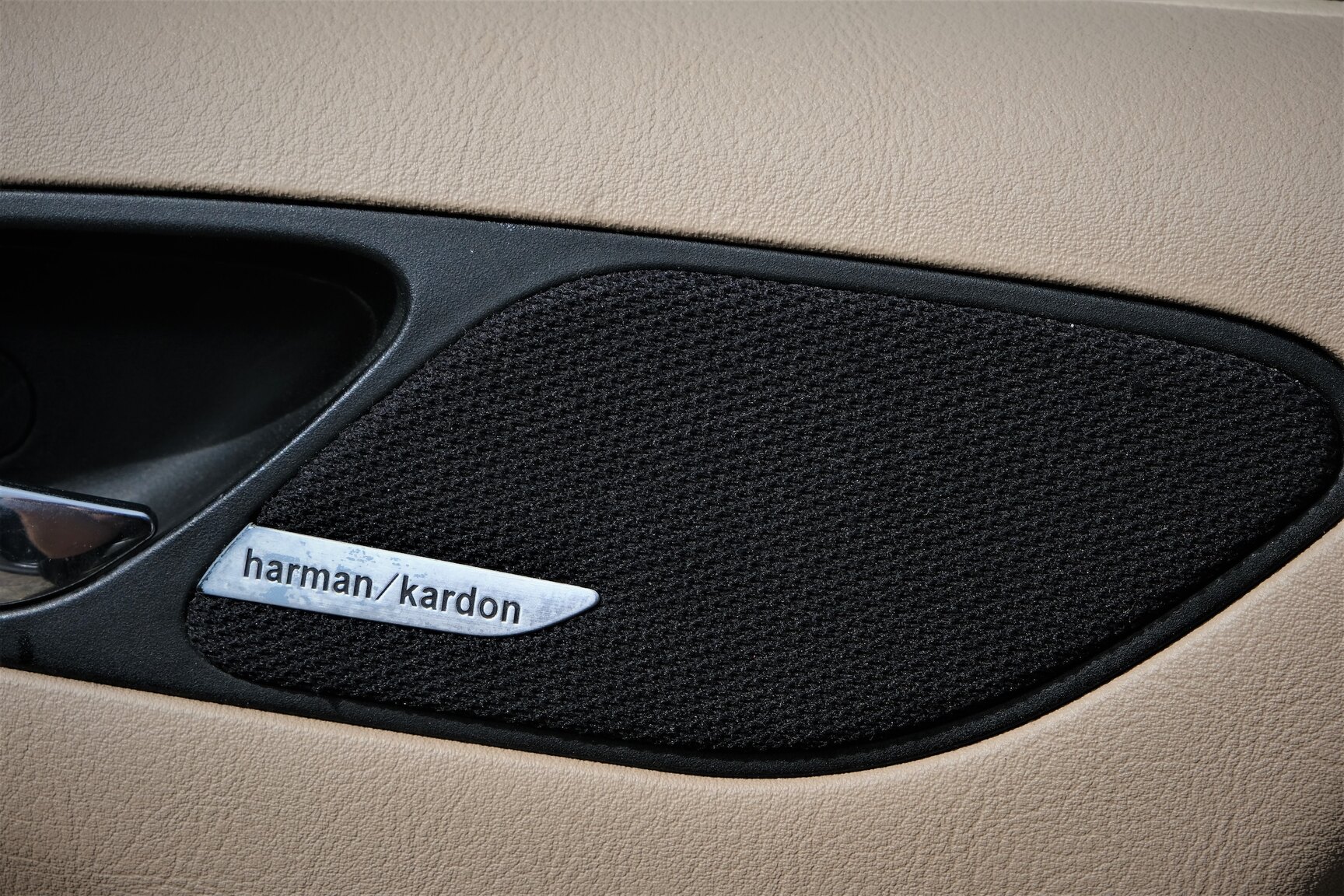 Interior image of 2002  BMW 330Ci 