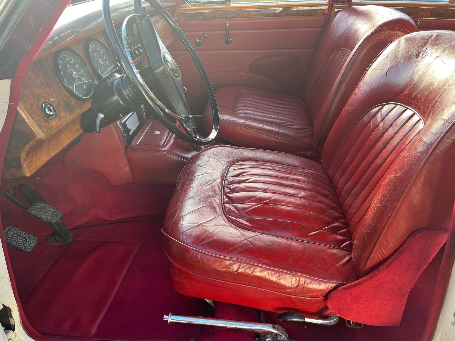 Interior image of 1963 Jaguar Mark II 3.8 Litre