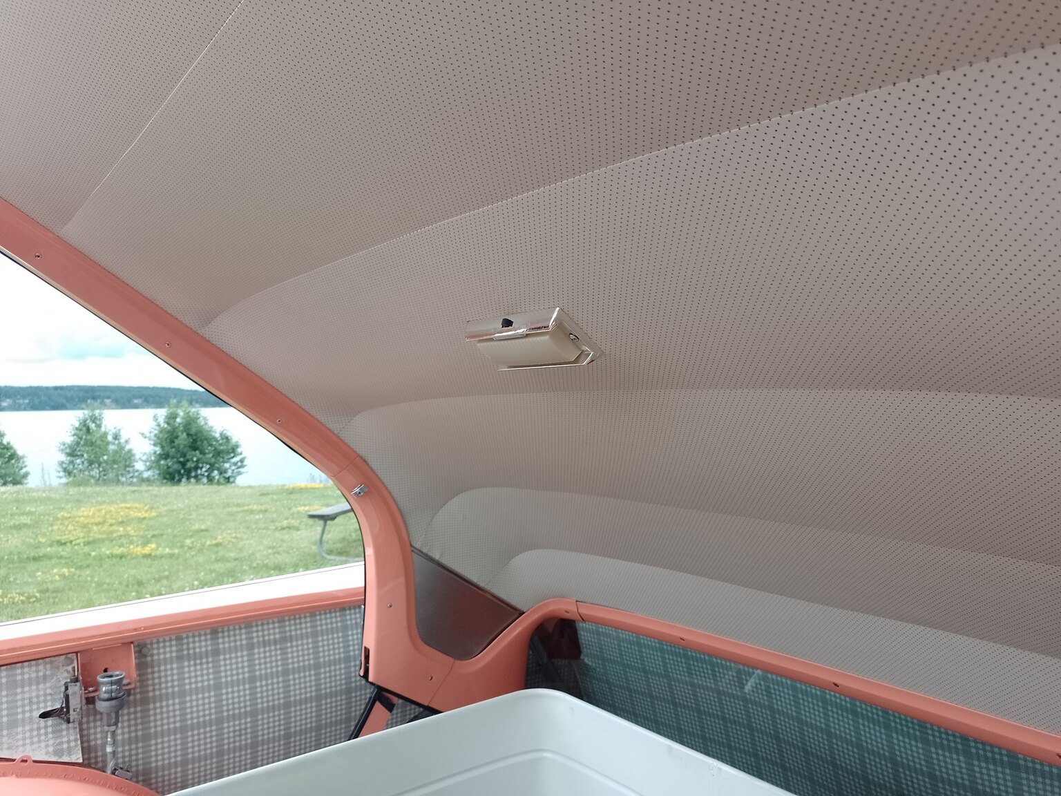 Interior image of 1957 Ford Fairlane 500 Skyliner Retract