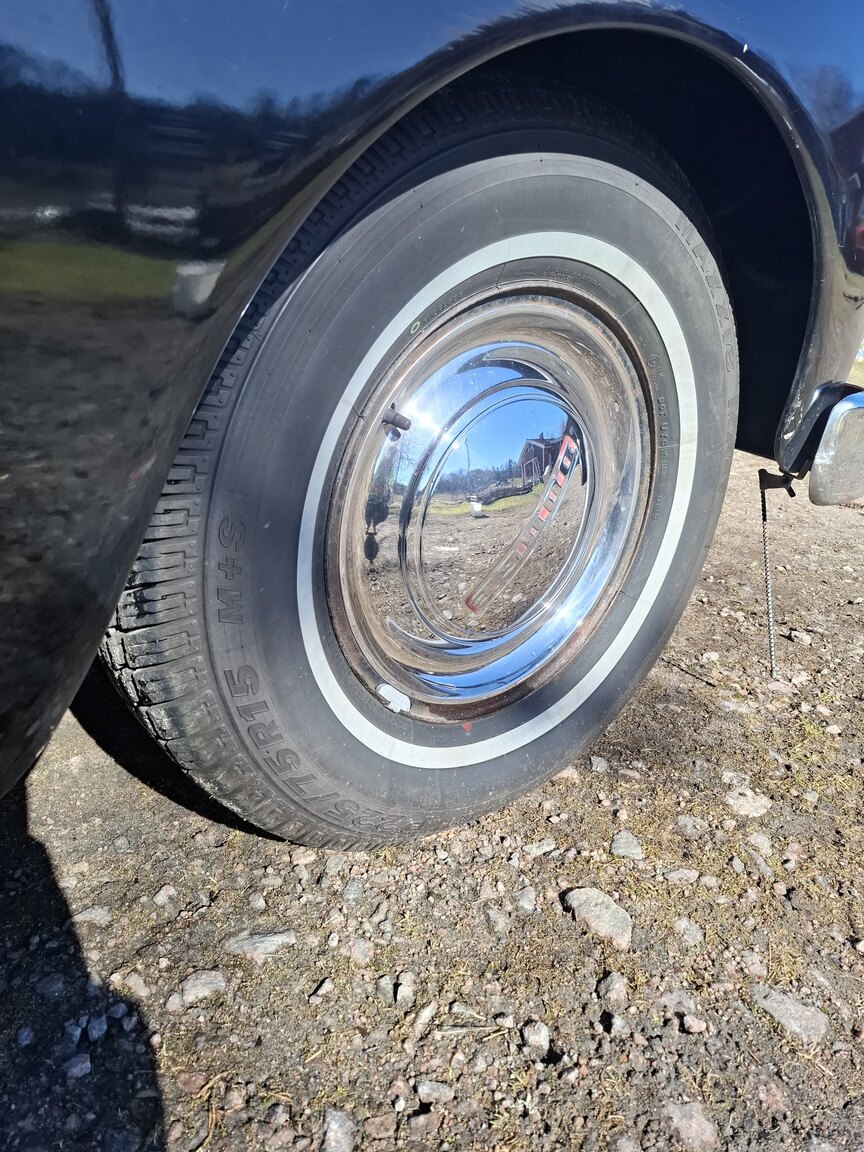 Exteriörbild på 1949 Dodge Coronet Club Coupé