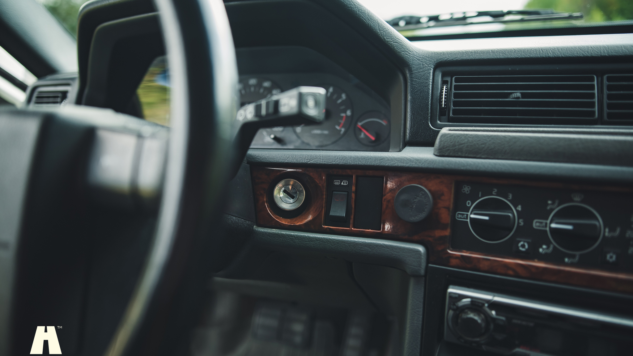 Innenraumfoto von 1997 Volvo 945 