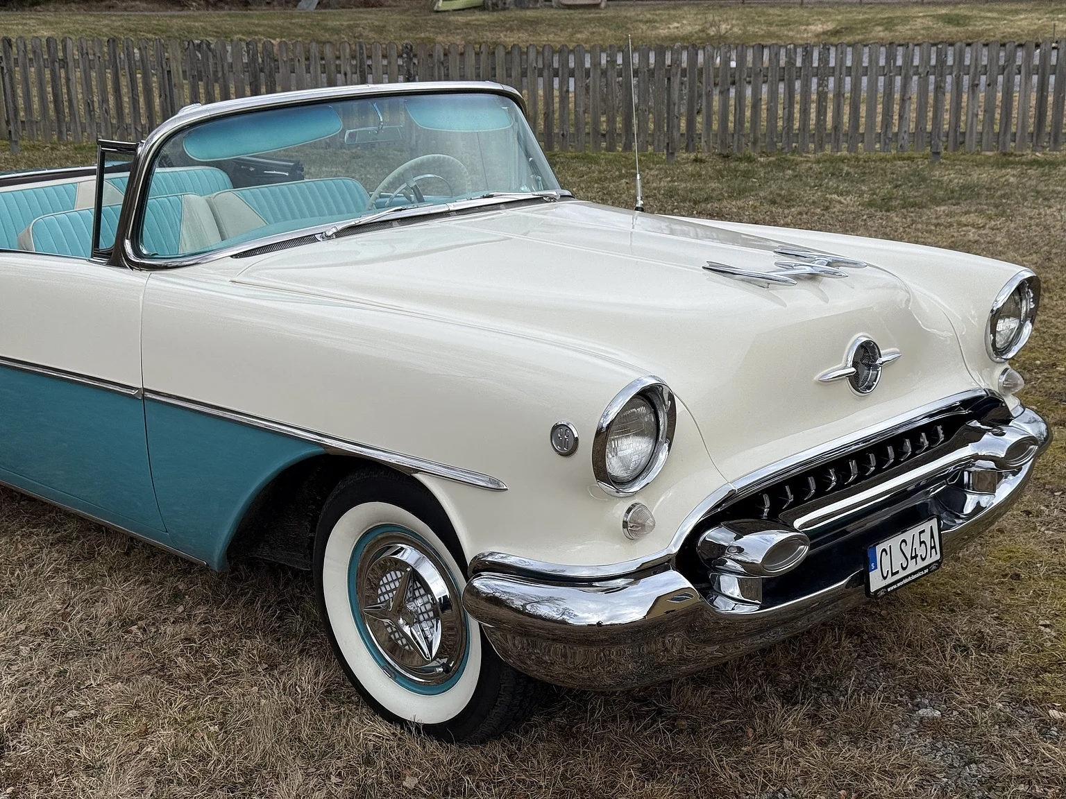Aussenfoto 1955 Oldsmobile Super 88 (10)