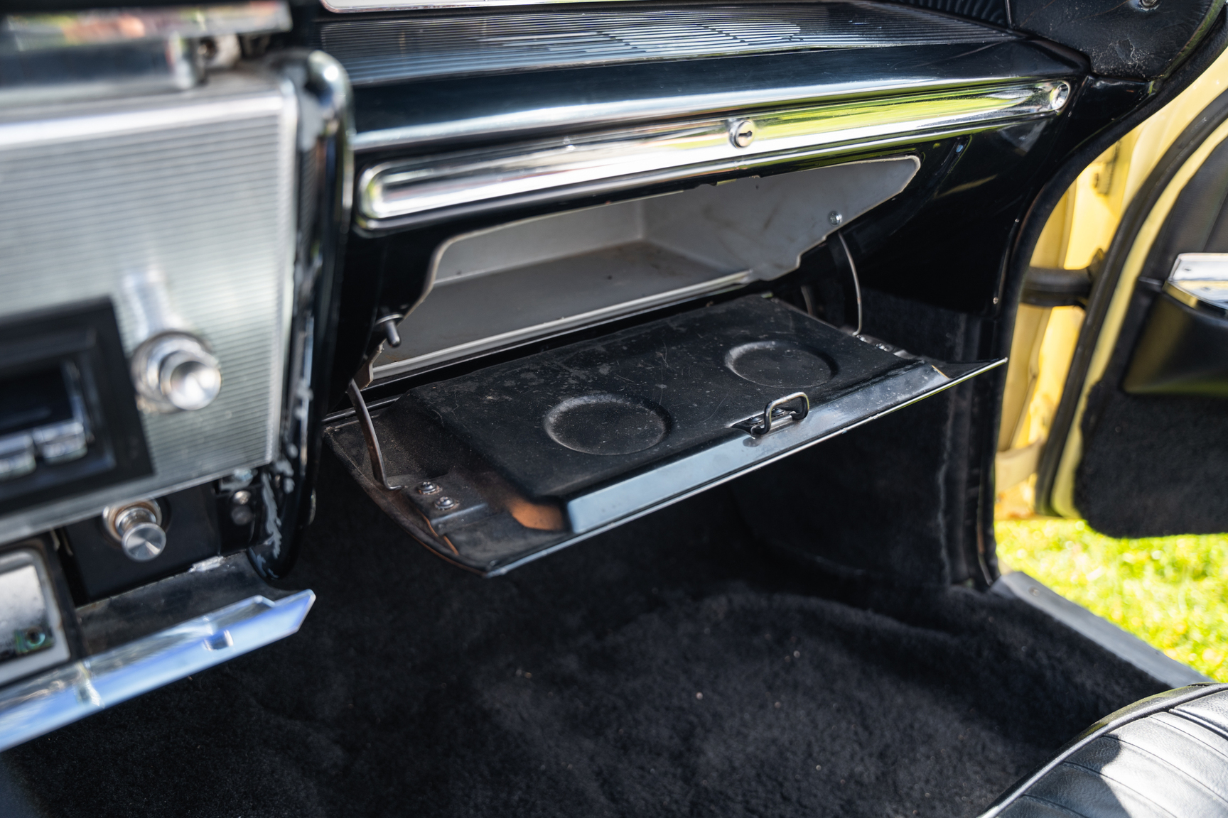 Innenraumfoto von 1961 Buick Electra 225 cab