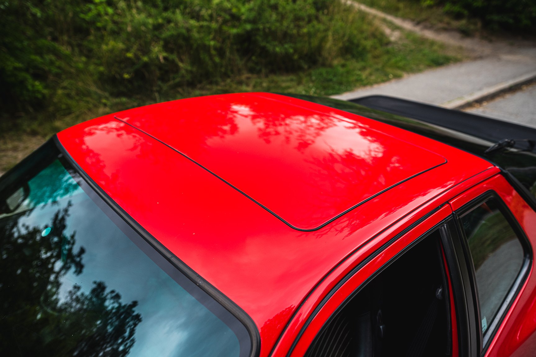 Exterior image of 1988 Porsche 944