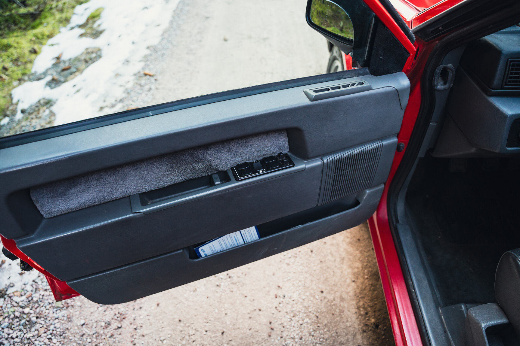 Innenraumfoto von 1990 VOLVO 740 Turbo