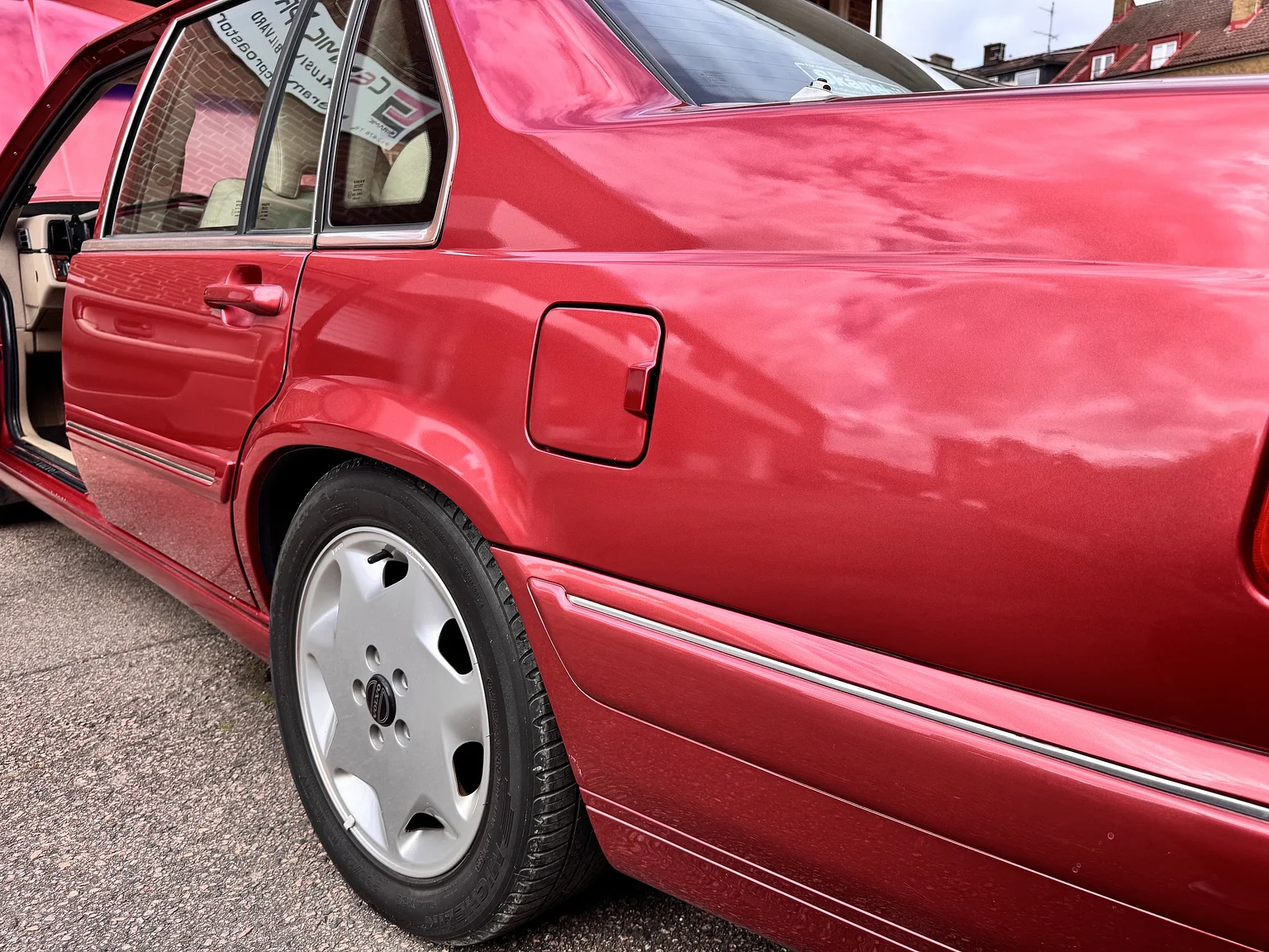 Exteriörbild på 1998 Volvo S90 3.0 (35)