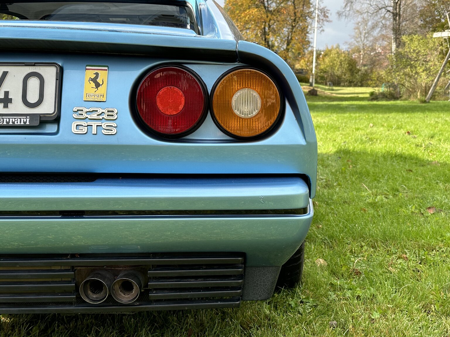 Aussenfoto 1986 Ferrari 328 GTS