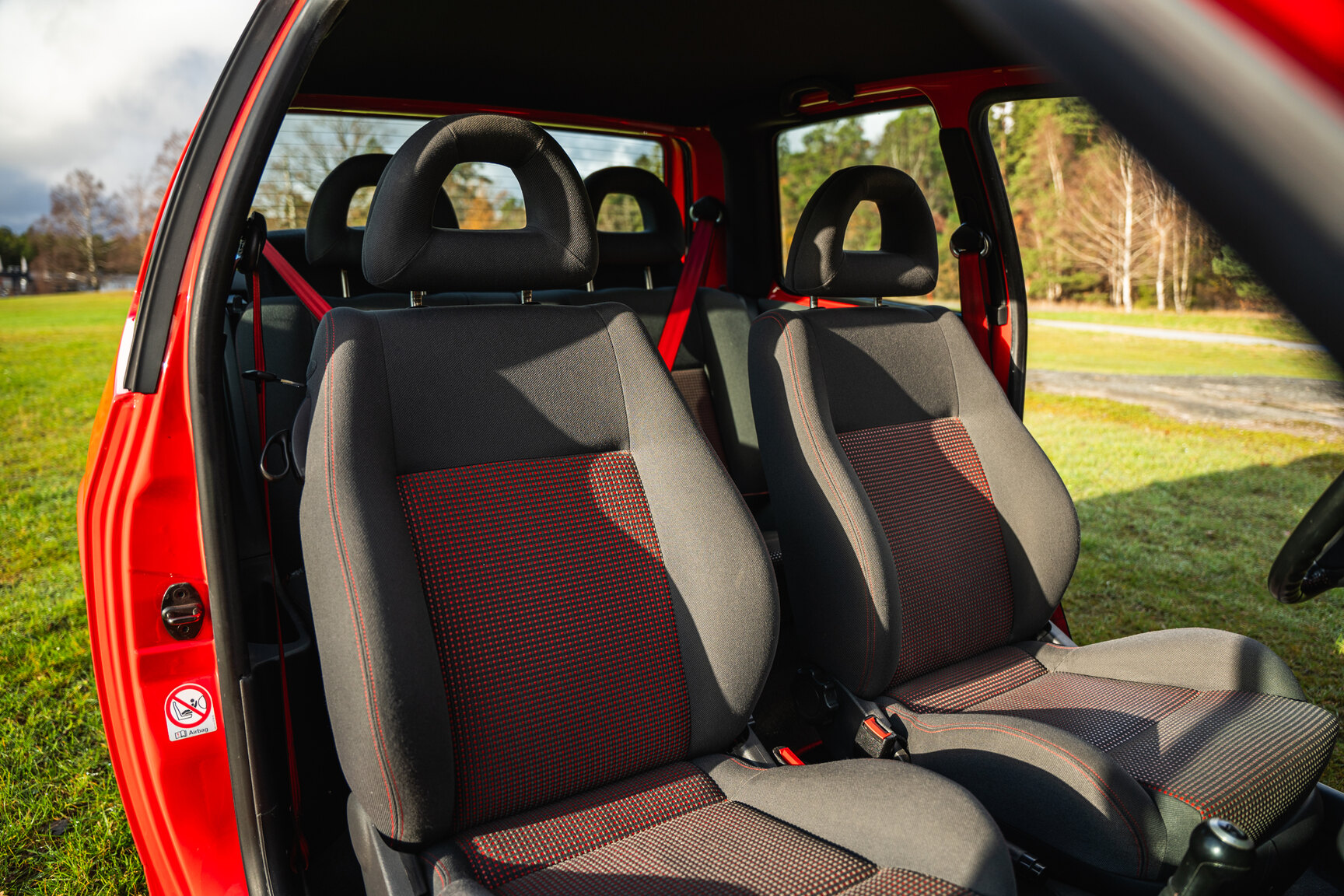 Interior image of 2001 VW Lupo GTI