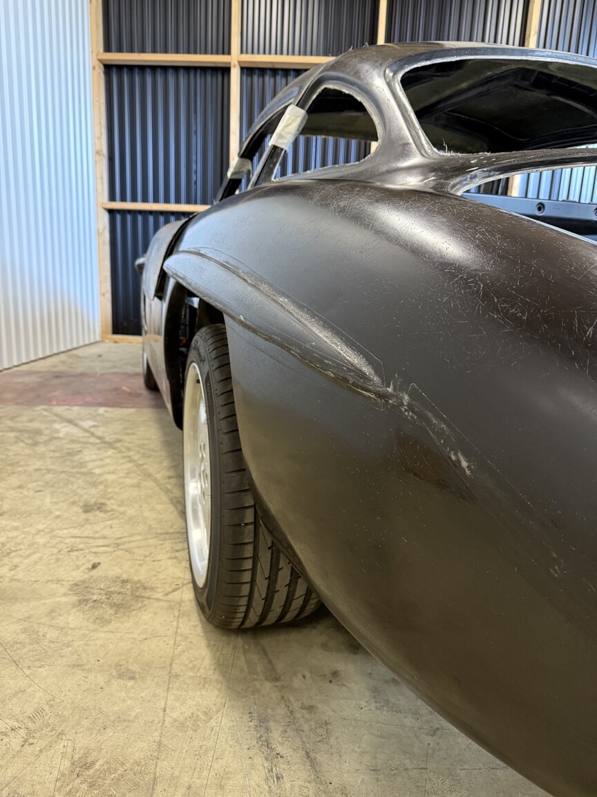 Exterior image of 2000 Mercedes-Benz SLK 230 "Gullwing" (11)