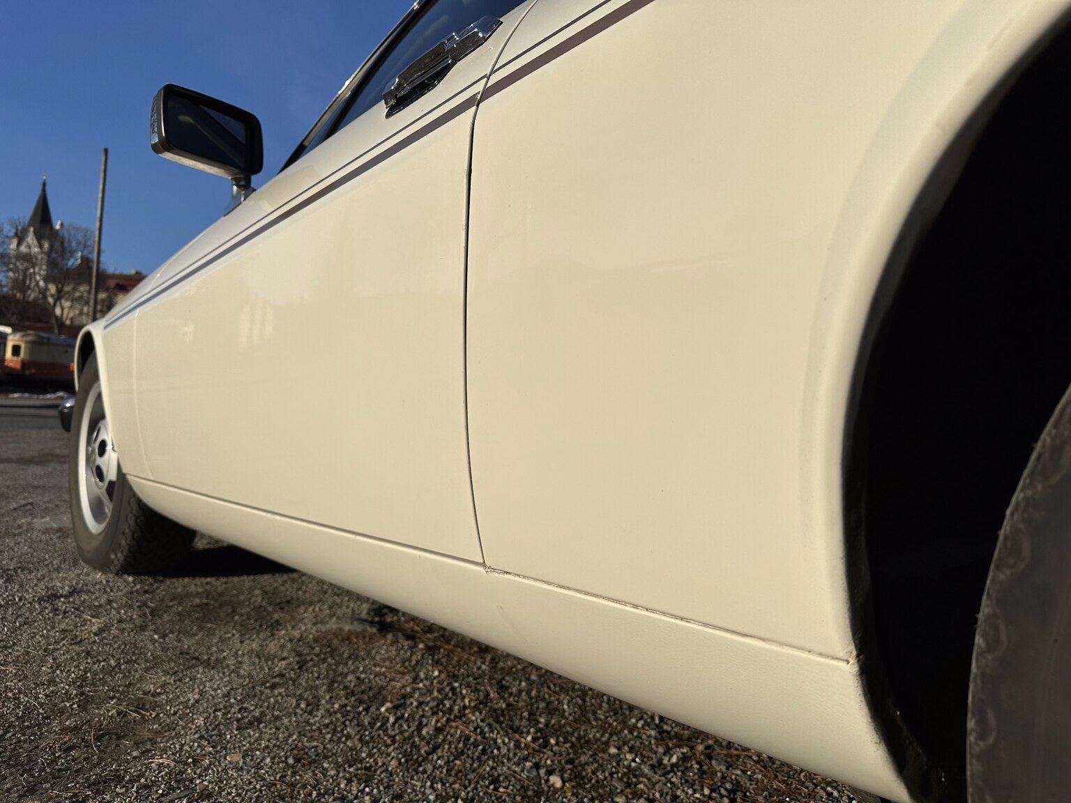 Exterior image of 1985 Jaguar XJ-SC