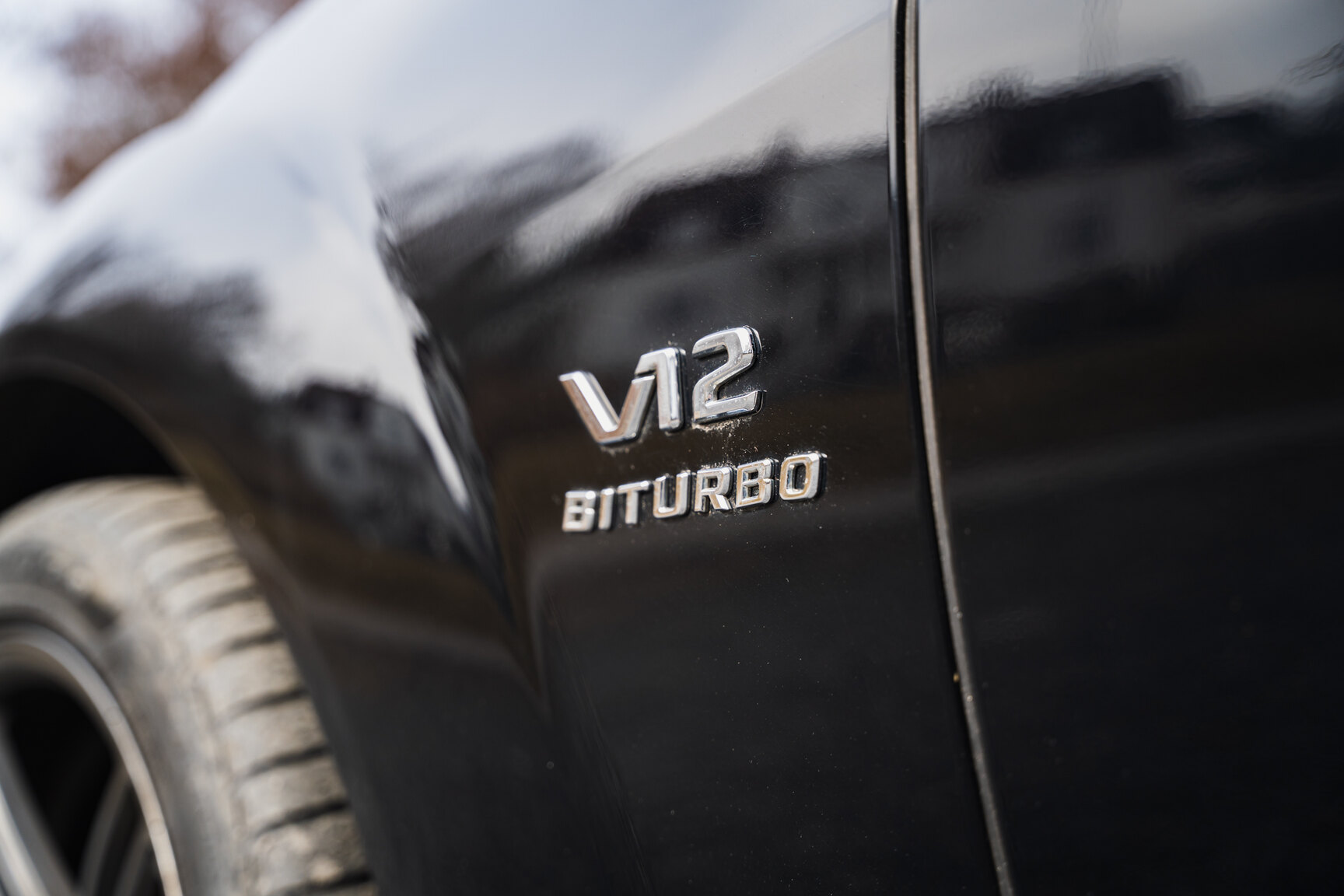 Exteriörbild på 2011 Mercedes-Benz S600 (31)