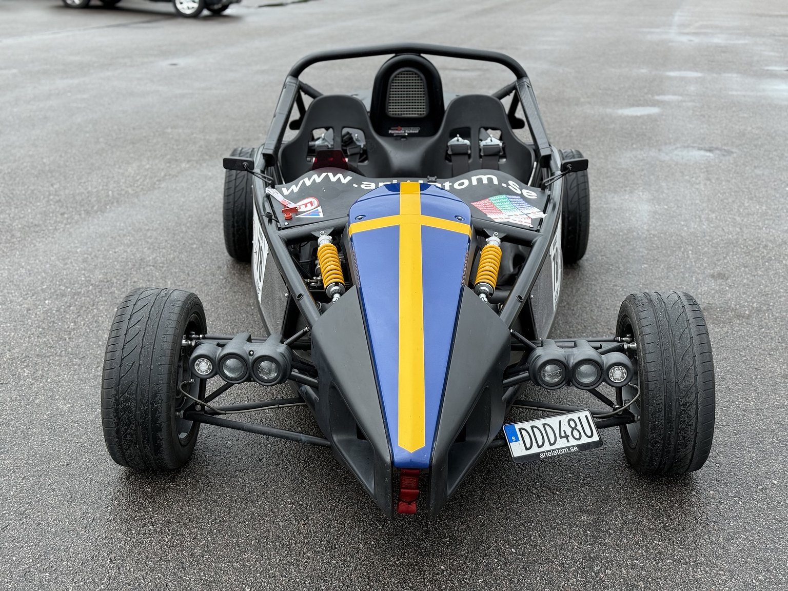 Exterior image of 2016 Ariel Atom 3.5 Cup