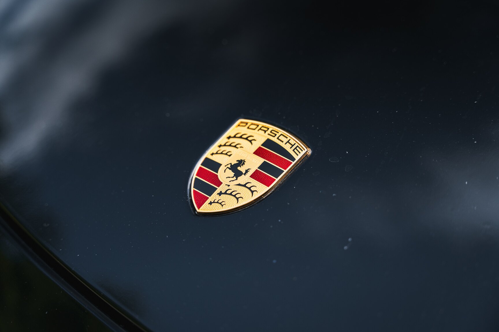 Exterior image of 2013 Porsche Boxster S (43)