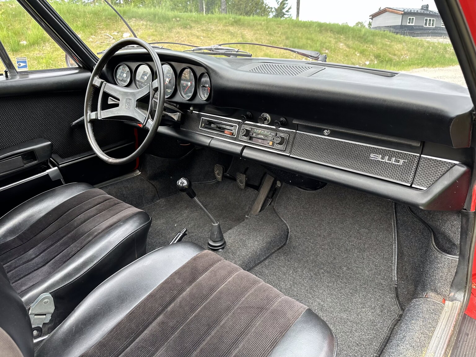 Interior image of 1969 1969 PORSCHE COUPÉ 911 T 
