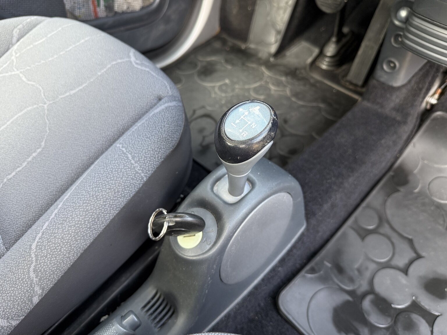 Interior image of 2005 Smart Fortwo 0.7