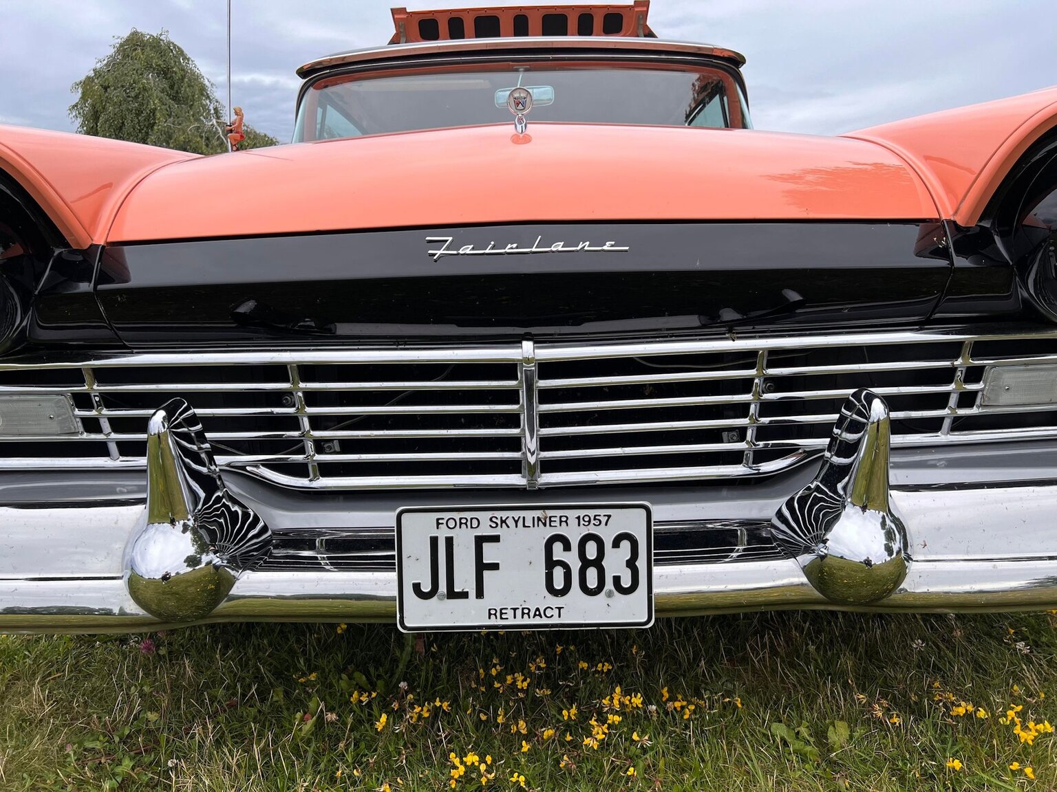 Aussenfoto 1957 Ford Fairlane 500 Skyliner Retract