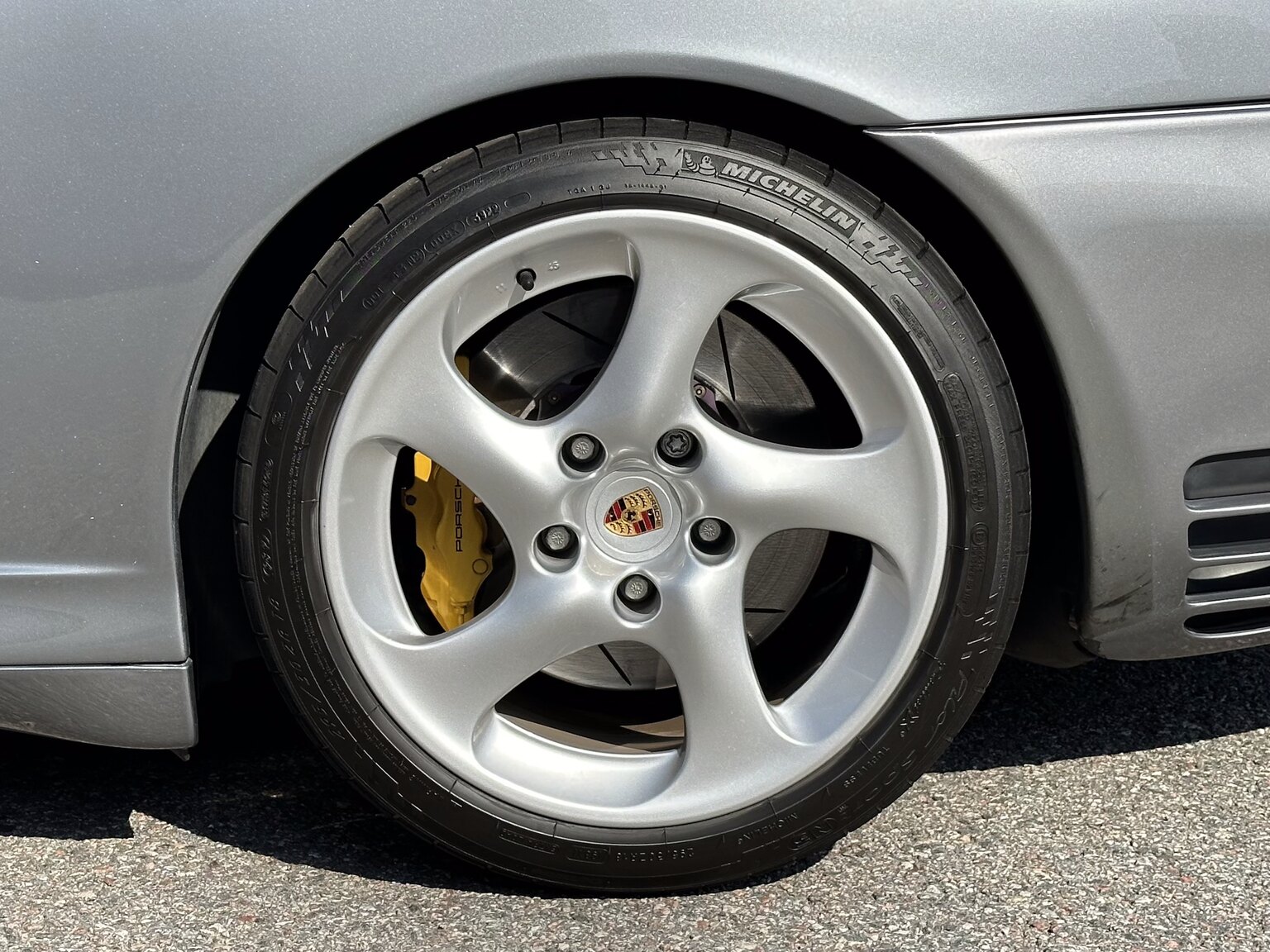 Aussenfoto 2001 Porsche 911 Turbo RUF RT12