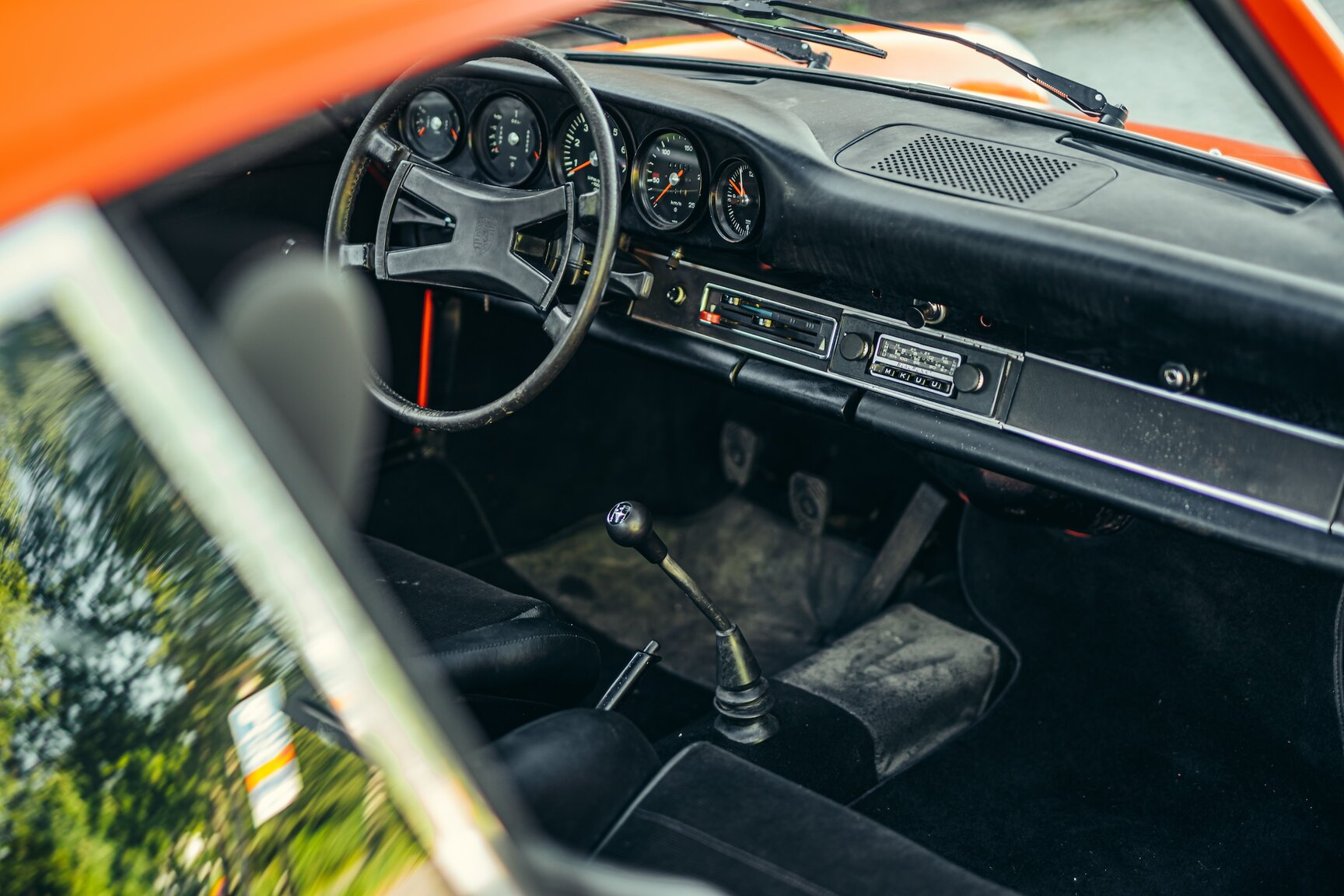 Interior image of 1972 Porsche 911E