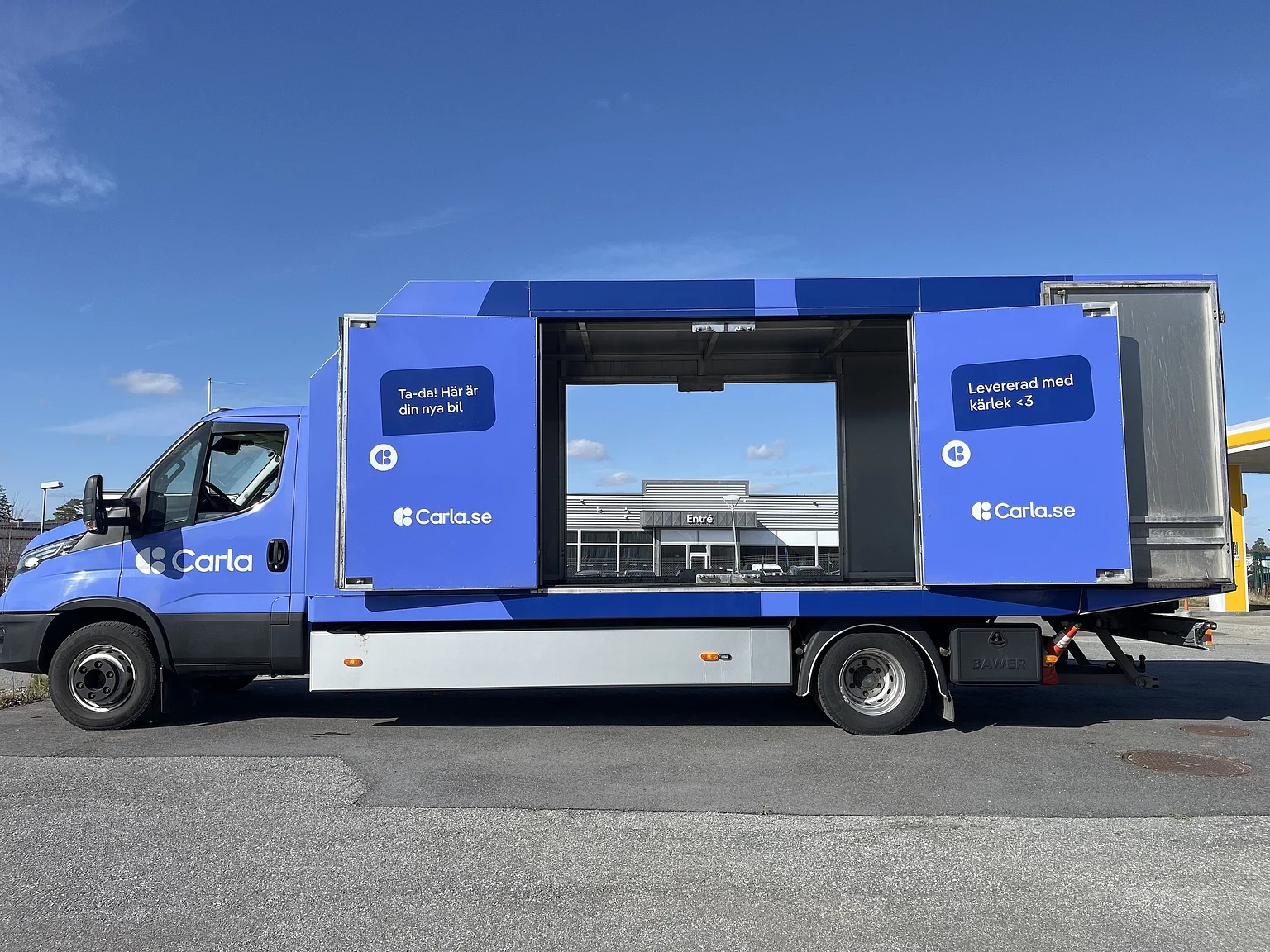 Exteriörbild på 2022 Iveco Daily 70-180 chassis Biltransport (1)