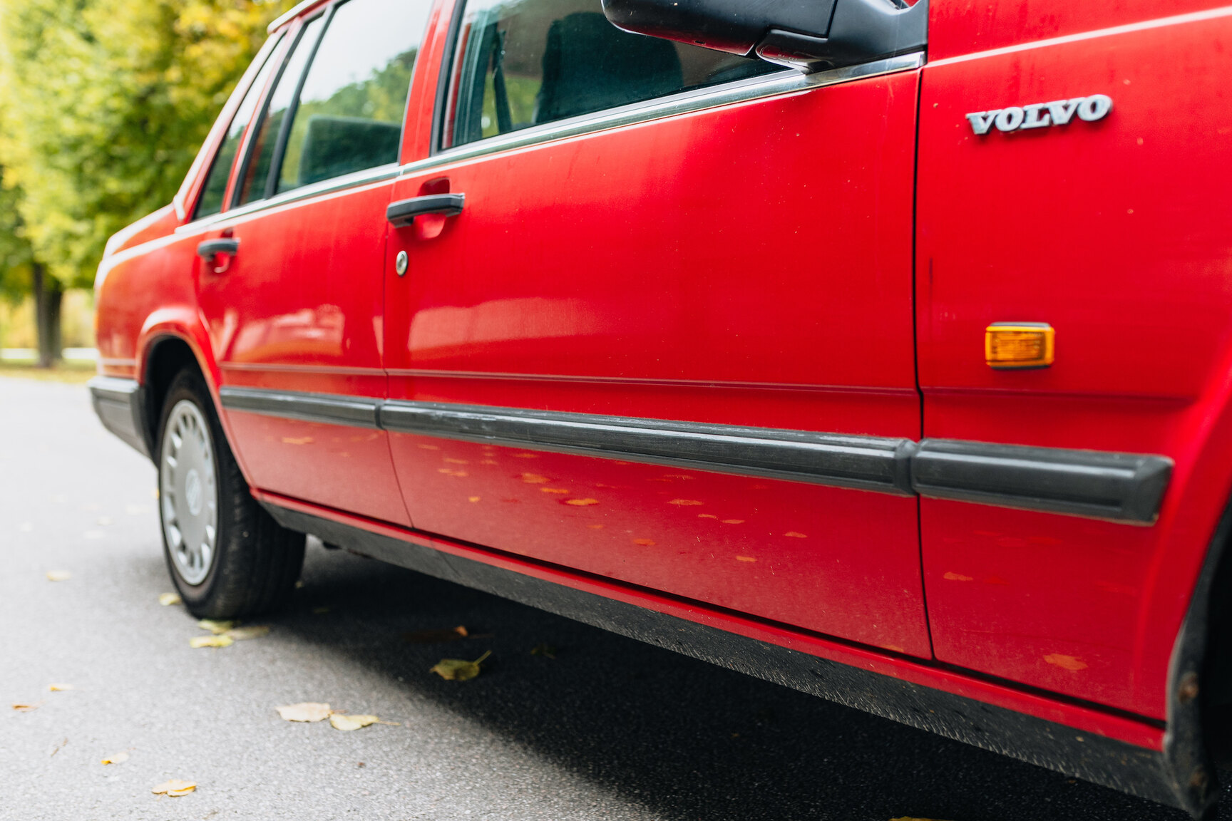 Exterior image of 1990 Volvo 740 GL 2.3