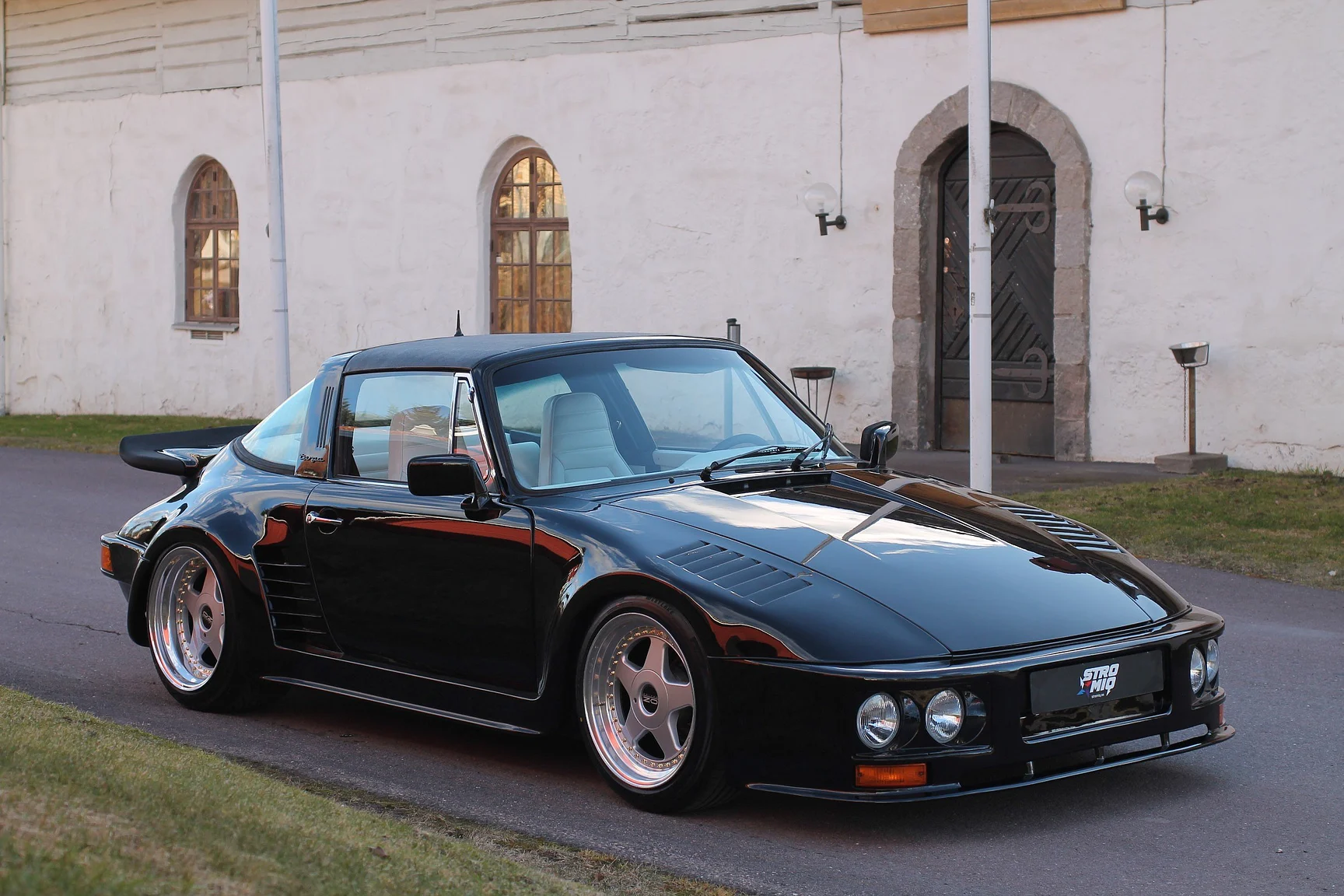 Aussenfoto 1976 Porsche 911 Targa Flachbau - Josef Zirkelbach DP (110)